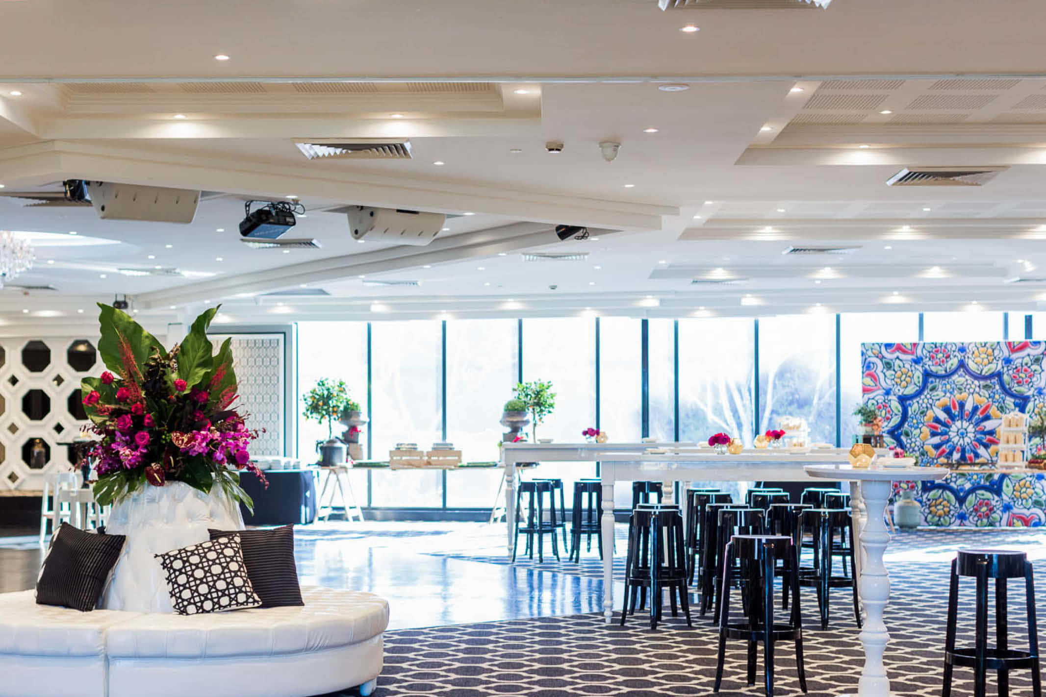 Monte Cristo Lounge 3