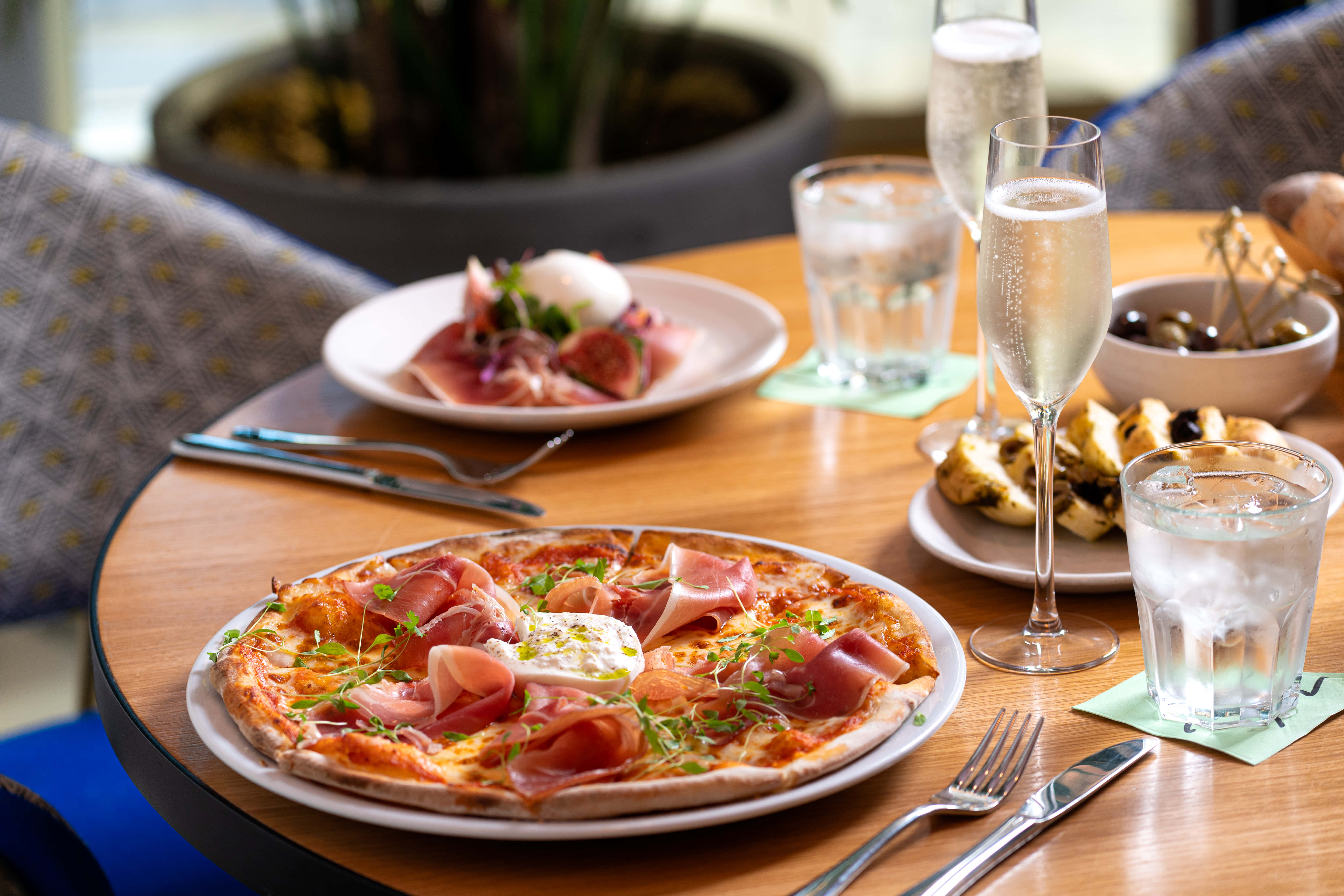 Shakedown Restaurant 5