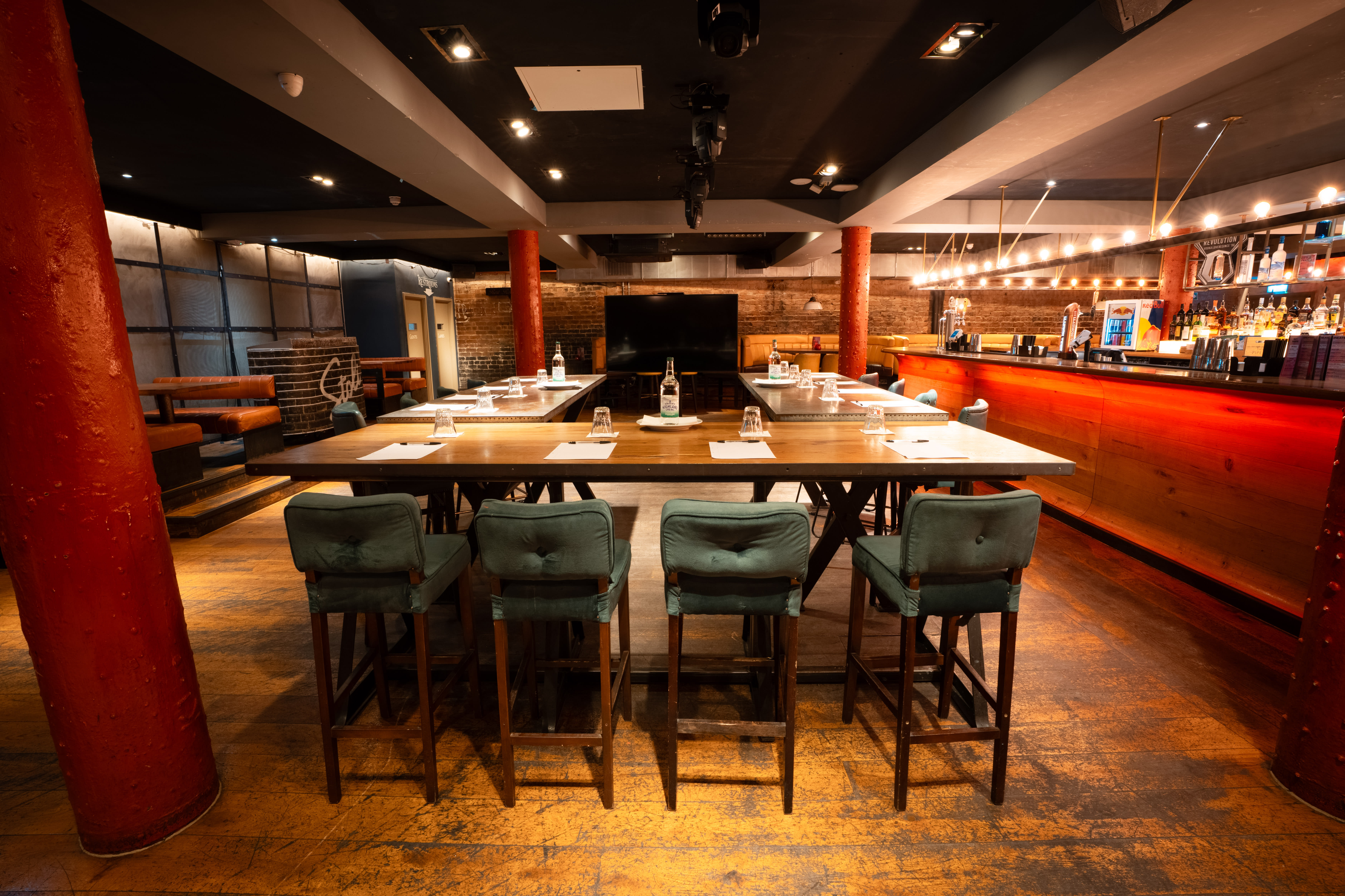 Skye Bar 6