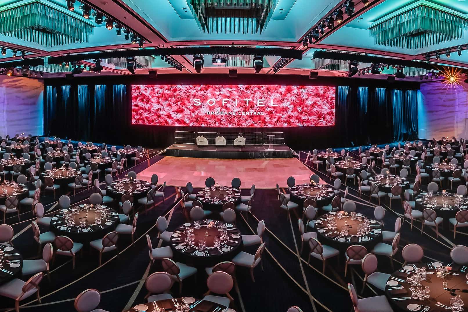 Ballroom Le Grand 14