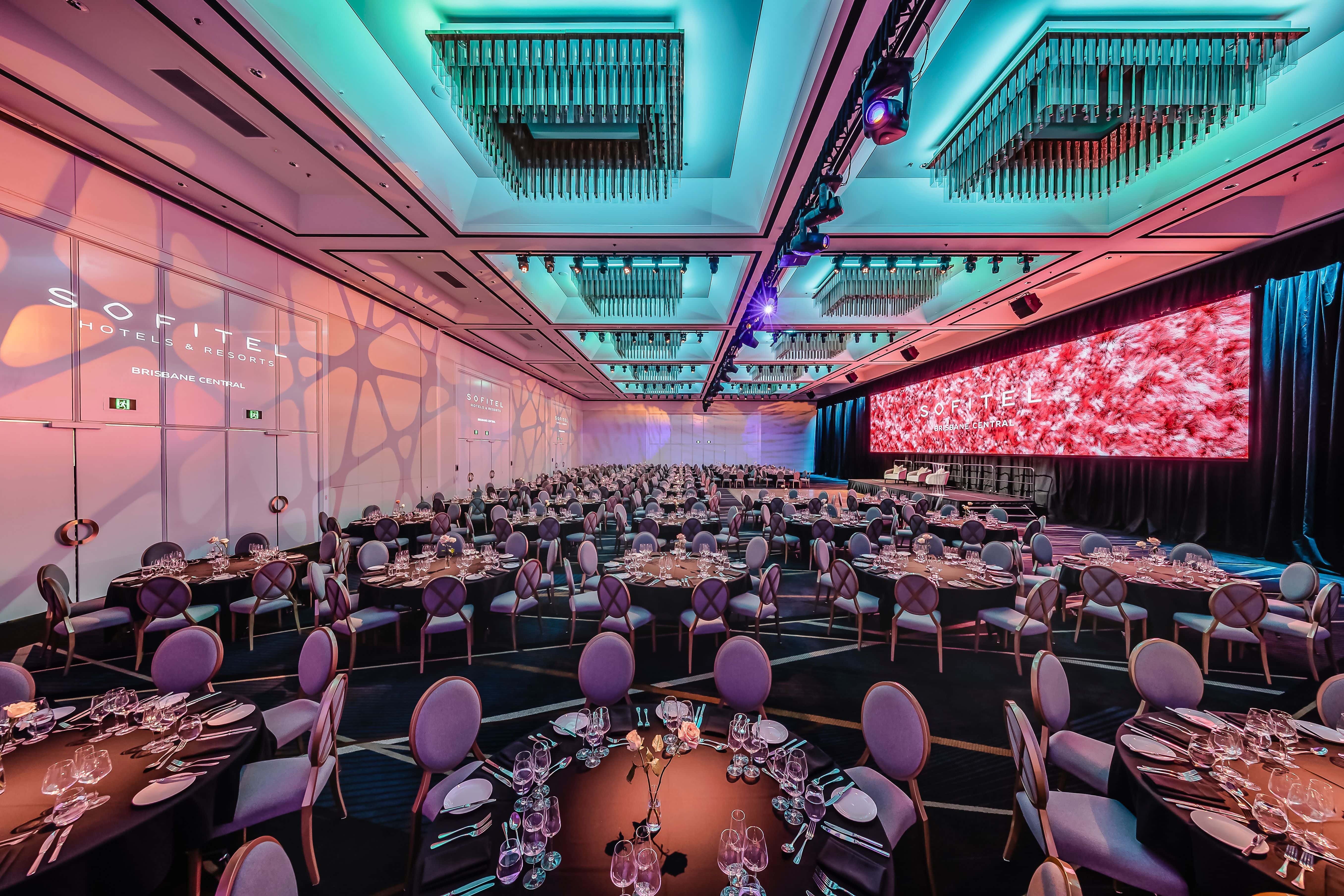 Ballroom Le Grand 11