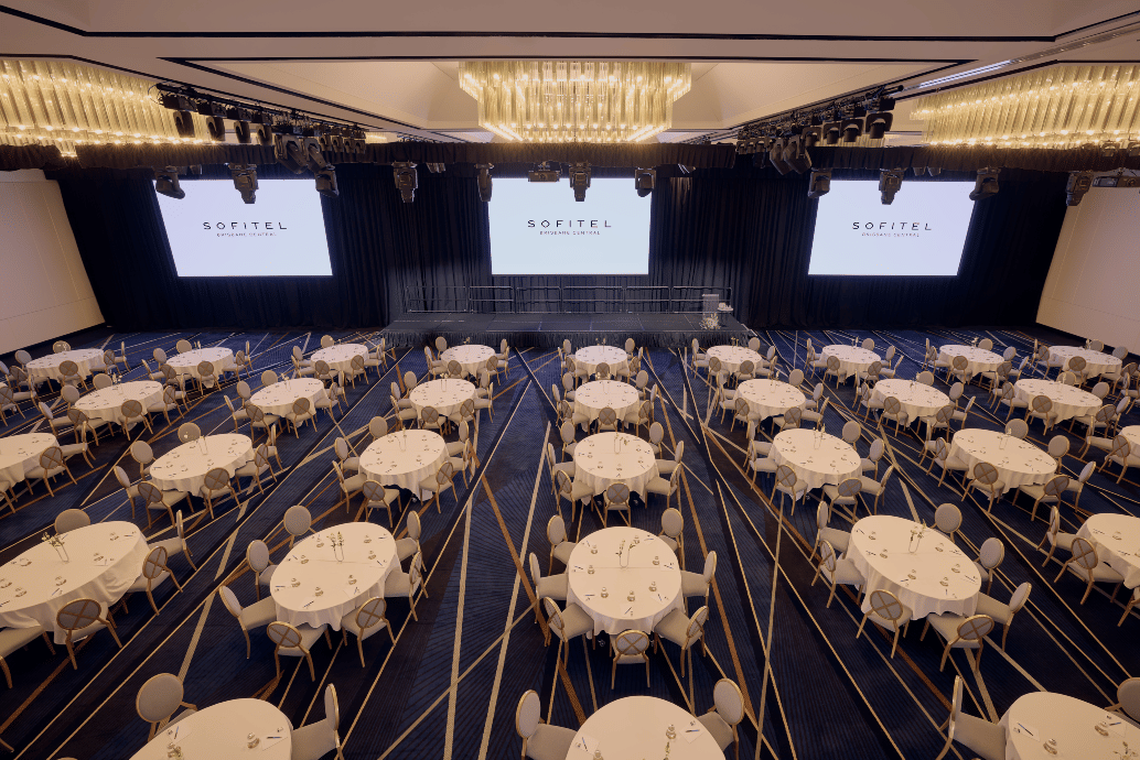 Ballroom Le Grand 10