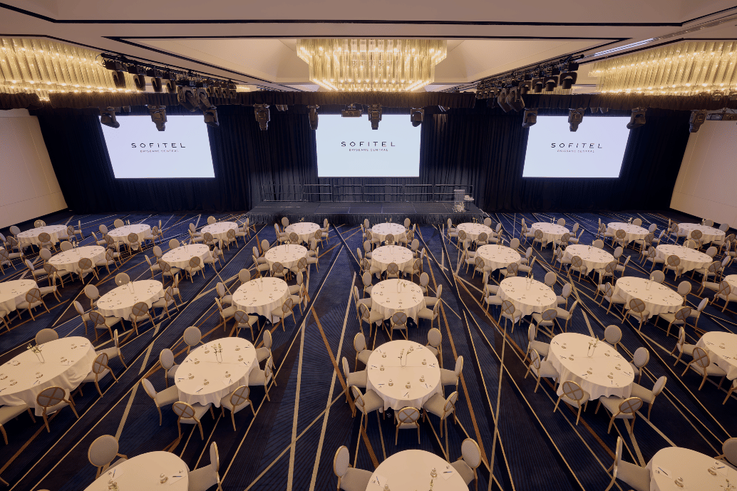 Ballroom Le Grand 10