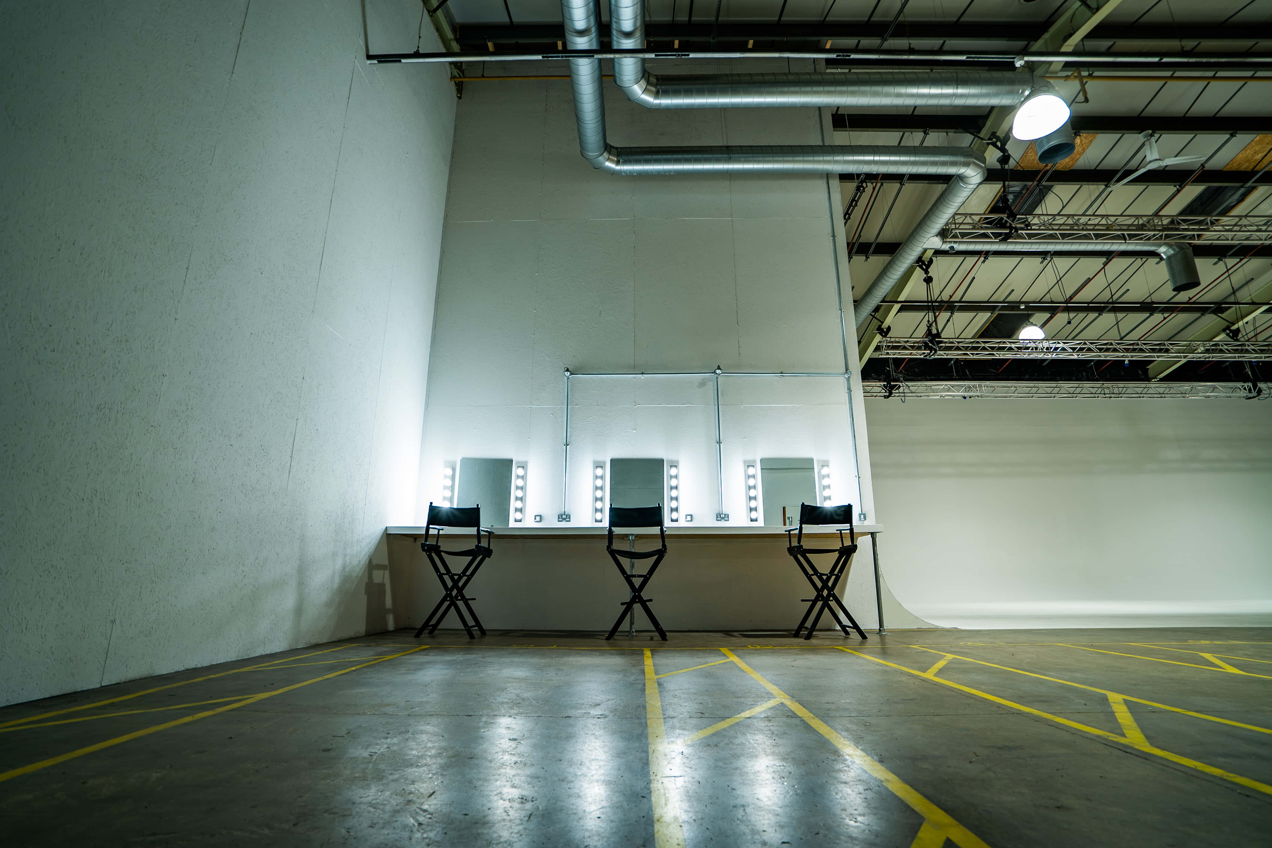 Studio 1 - Un.titled Studio 8