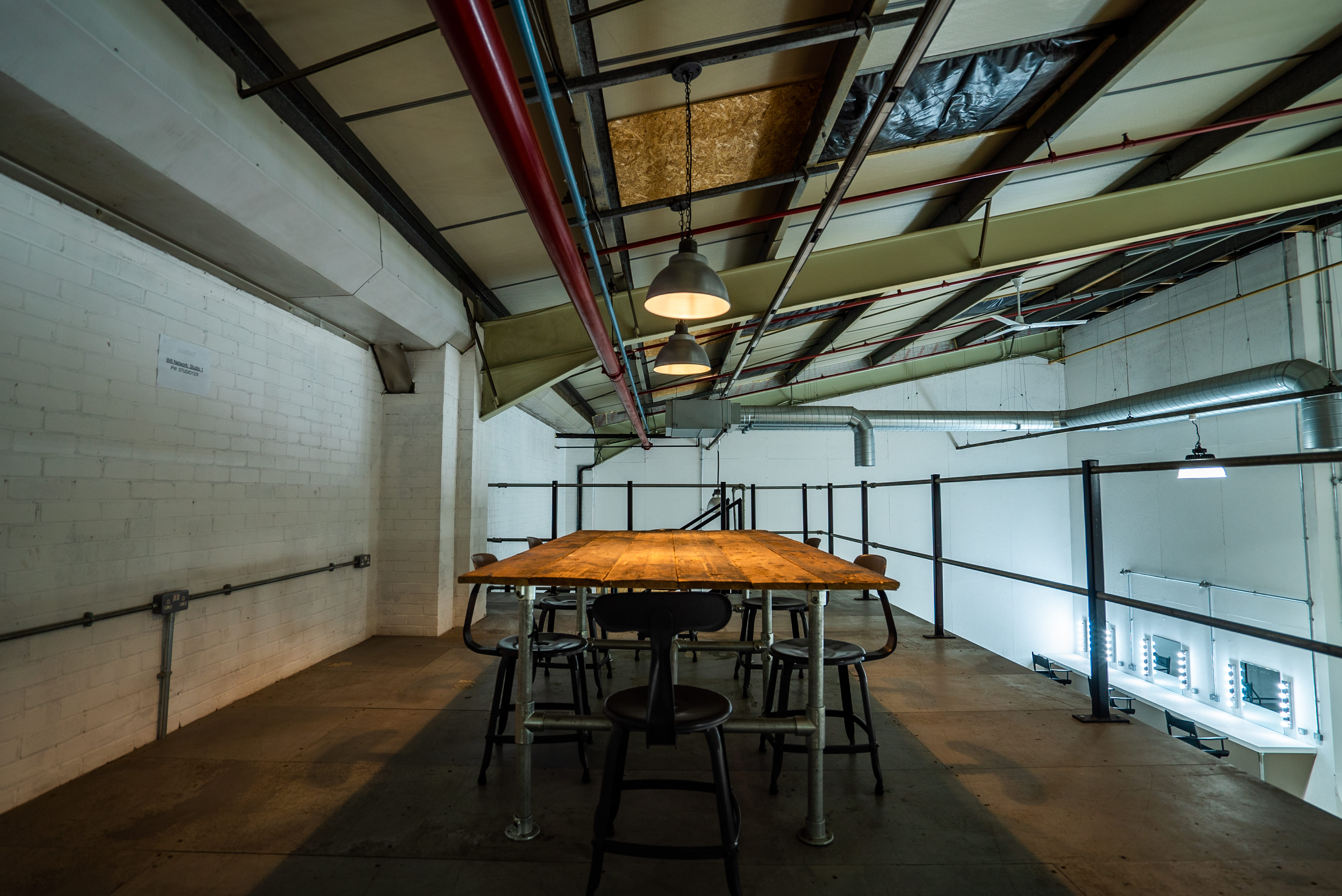 Studio 1 - Un.titled Studio  7