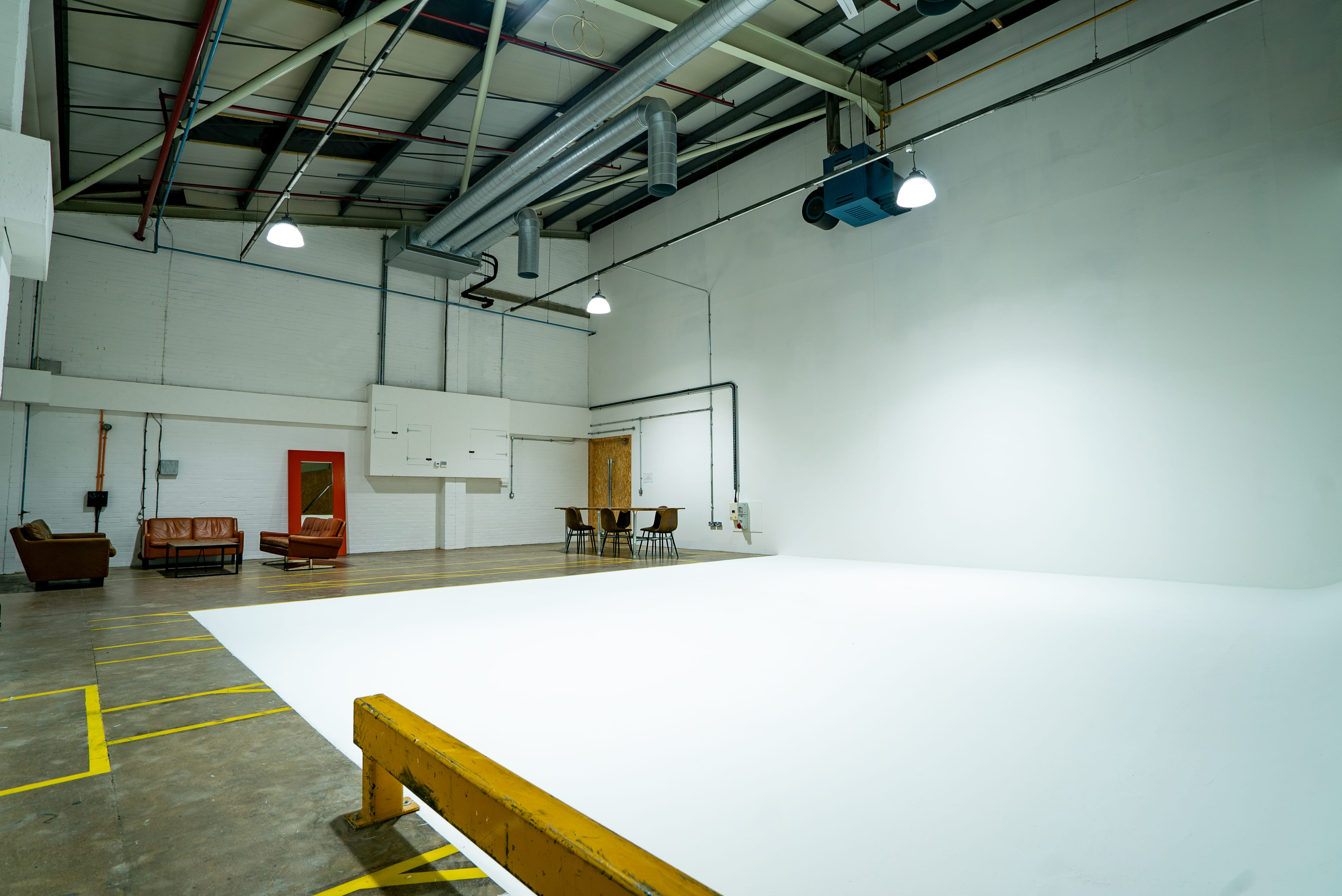 Studio 2 - Un.titled Studio 4