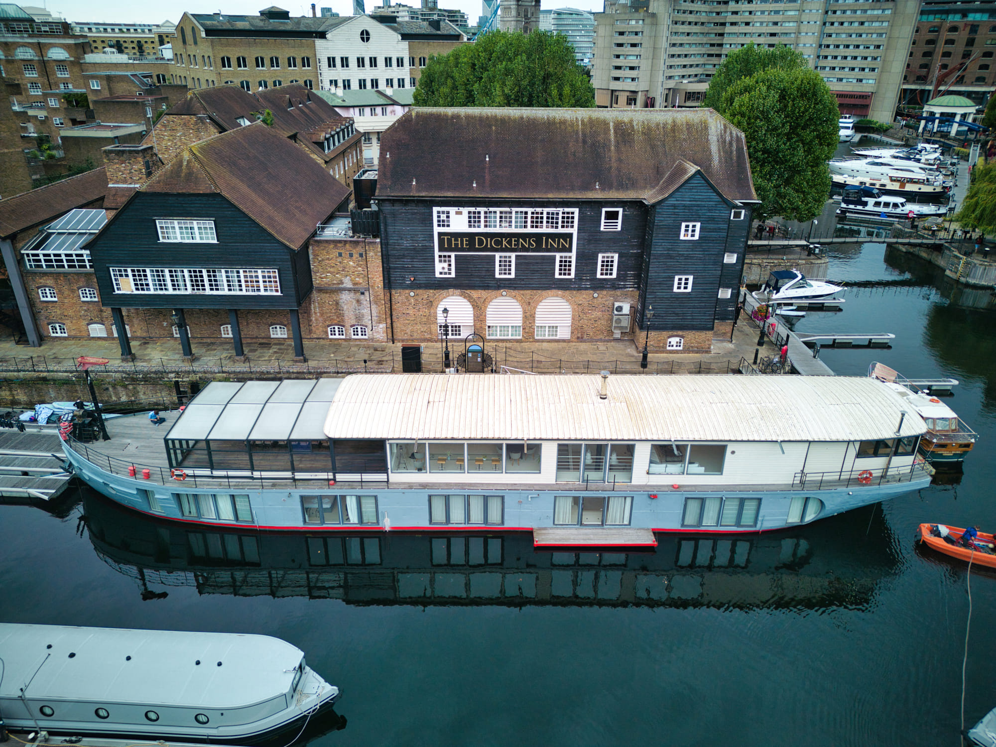 Stunning boathouse in St Katharine Docks