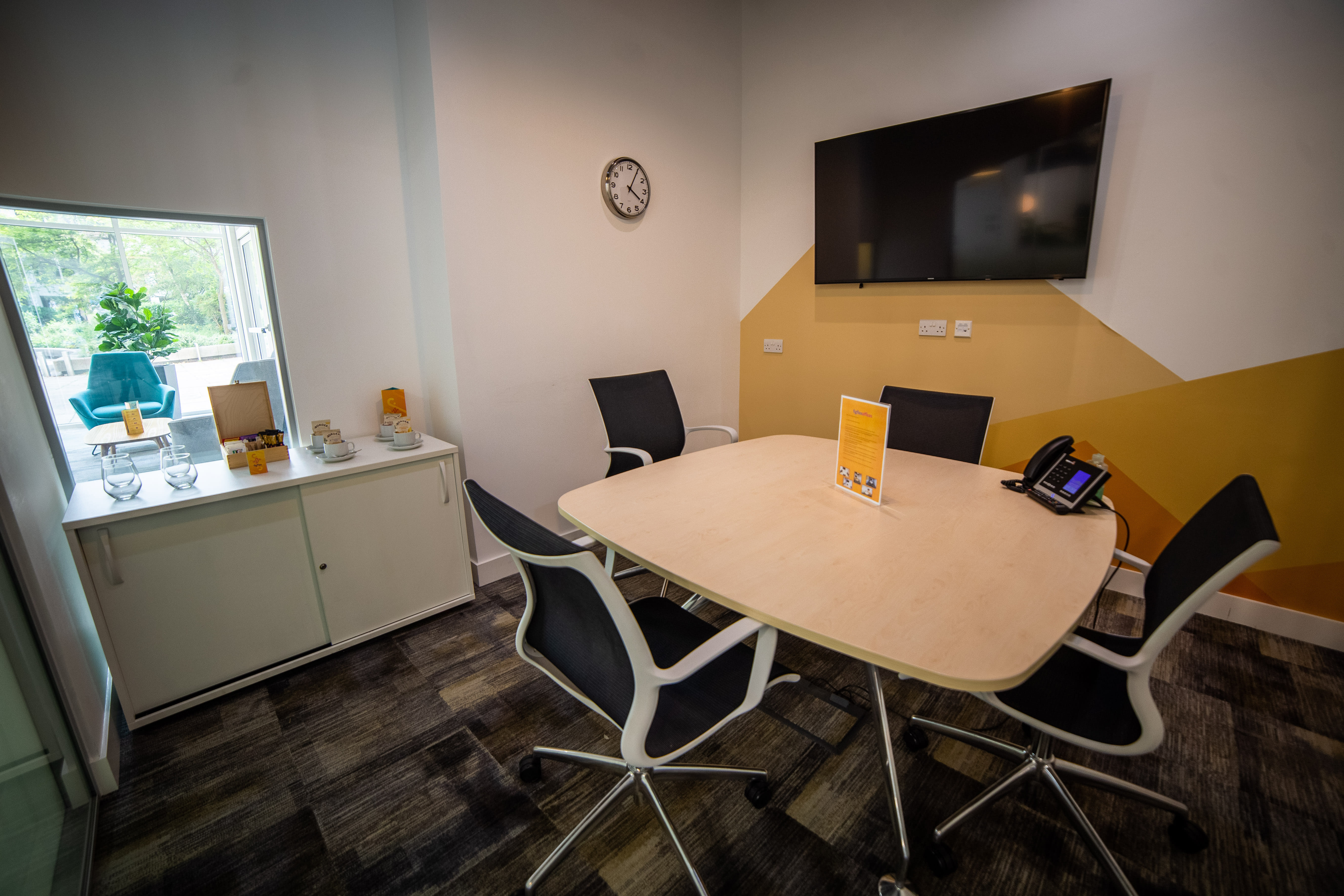 Celeste Meeting Room