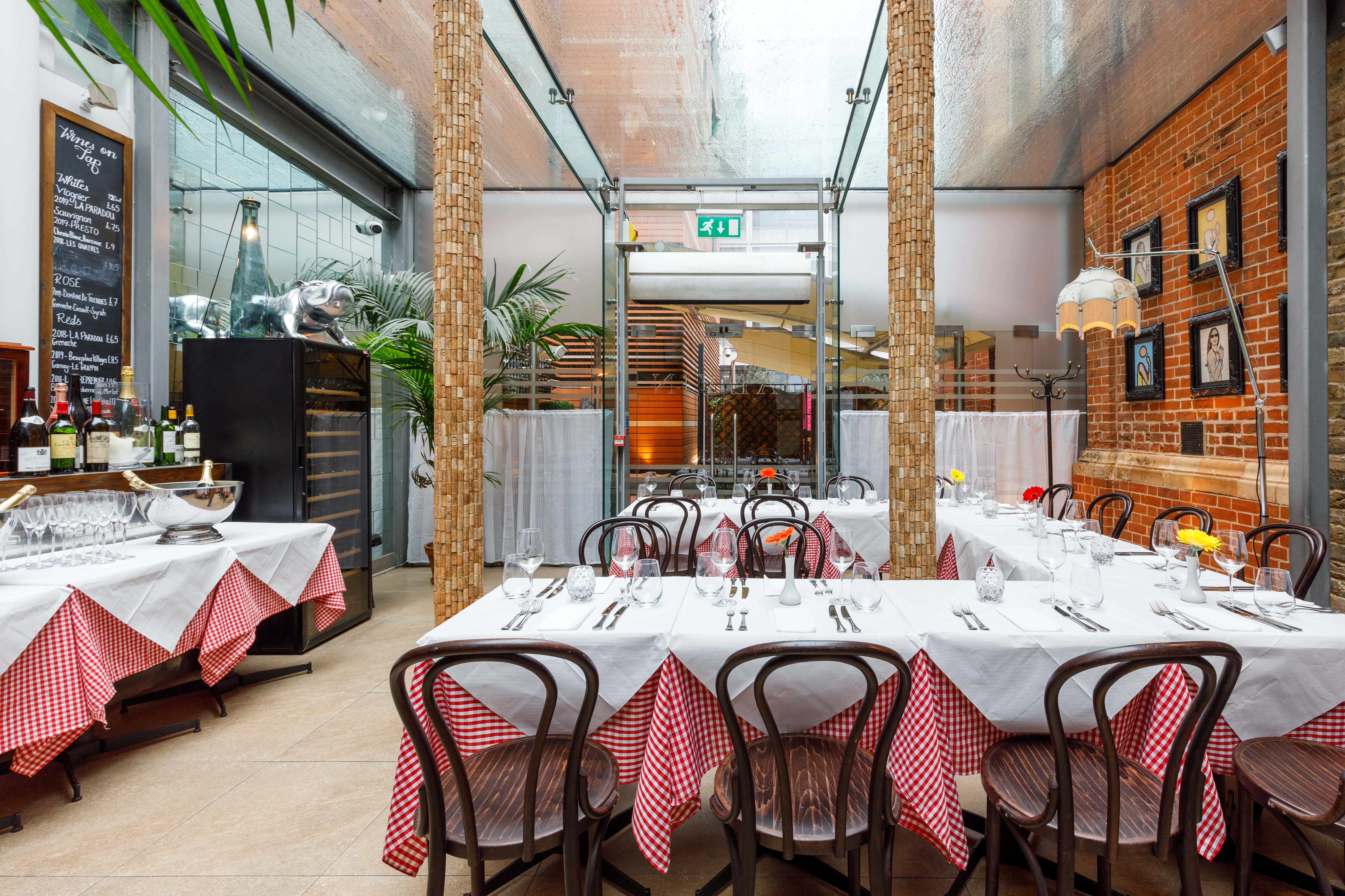 Conservatory & Garden 1