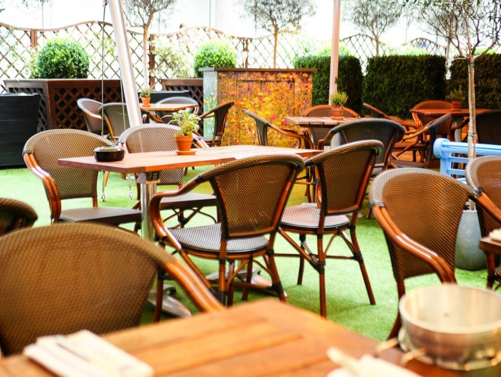 Conservatory & Garden  7