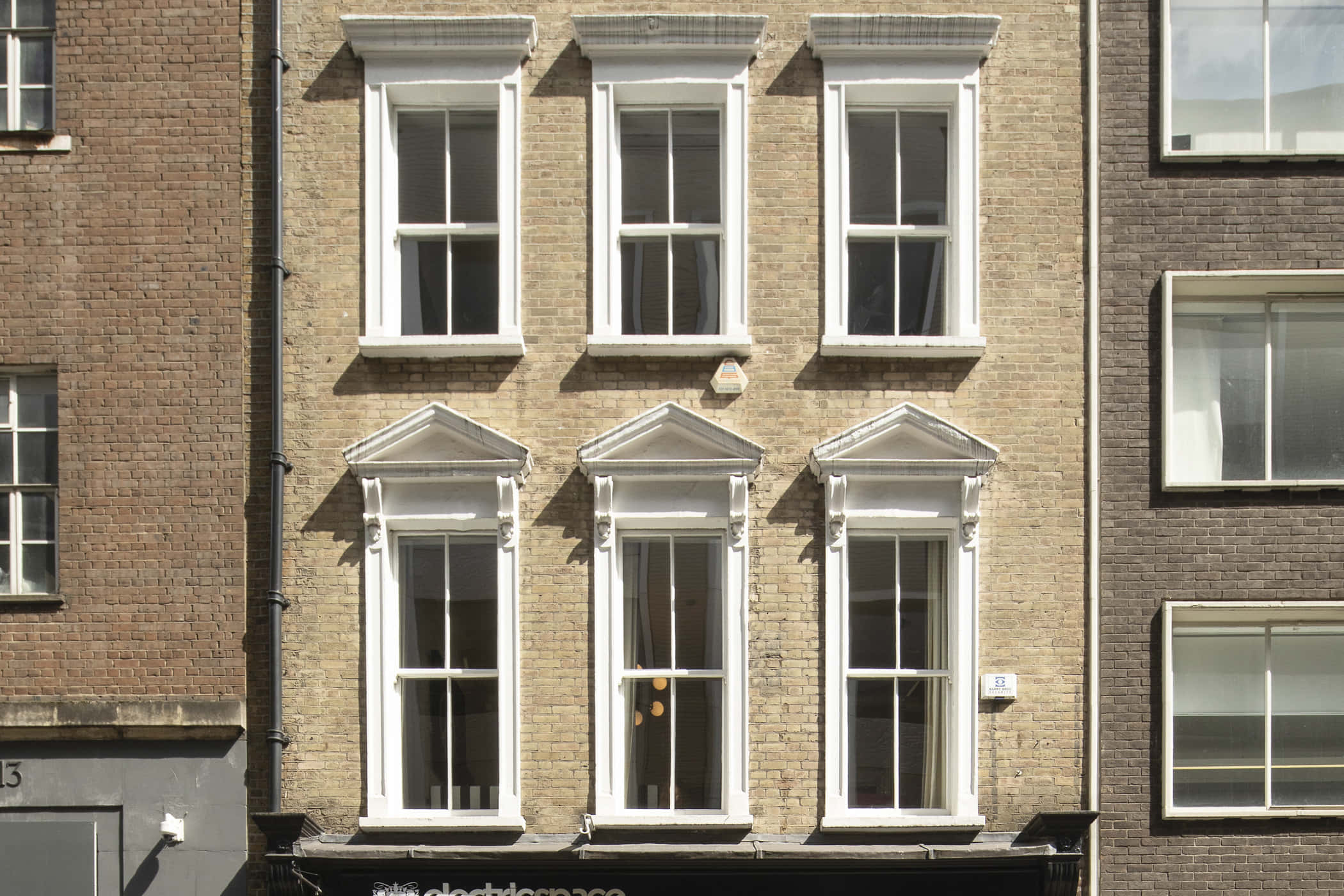 Electric Space - Townhouse Venue 8