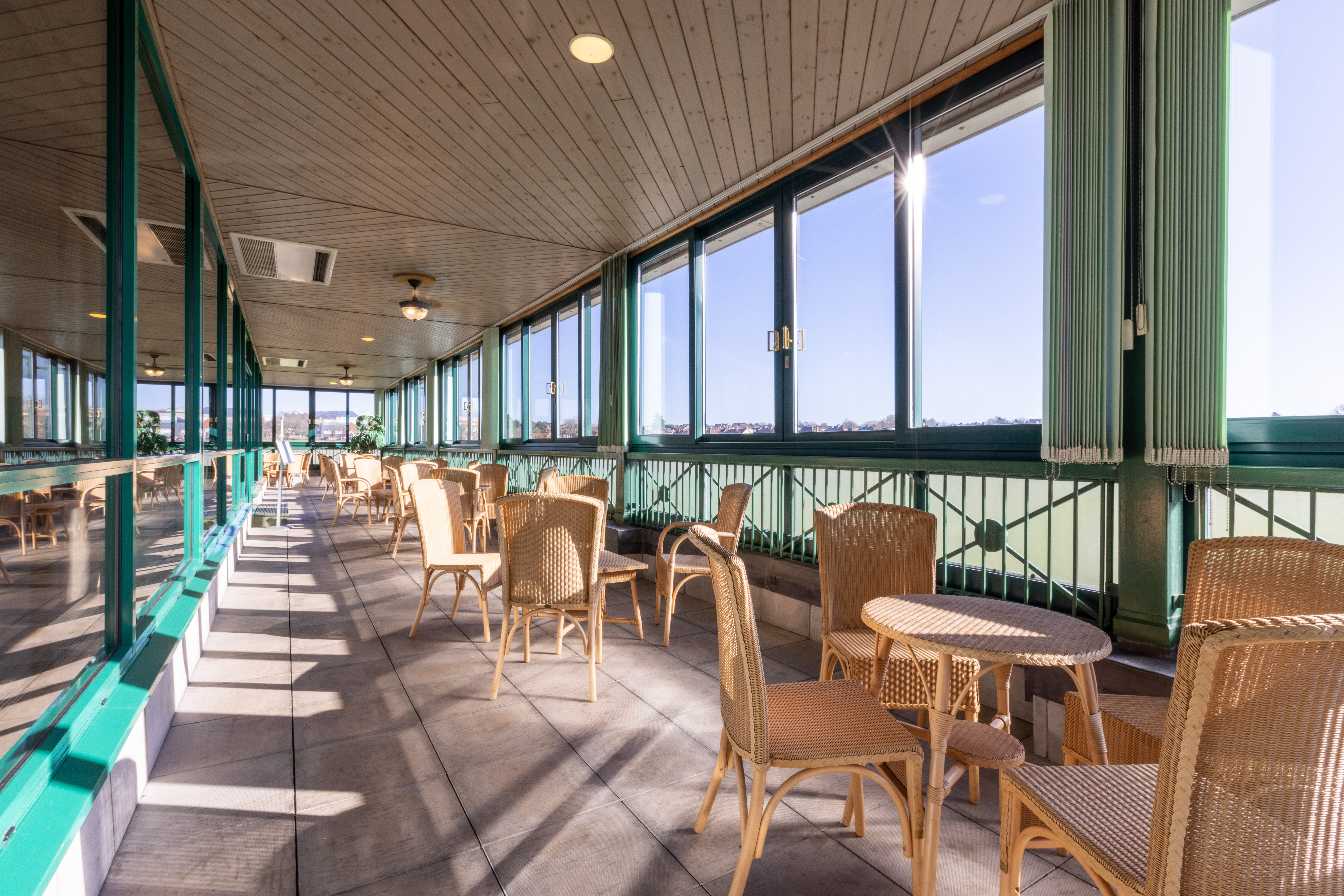 The Pavilion Lounge 7