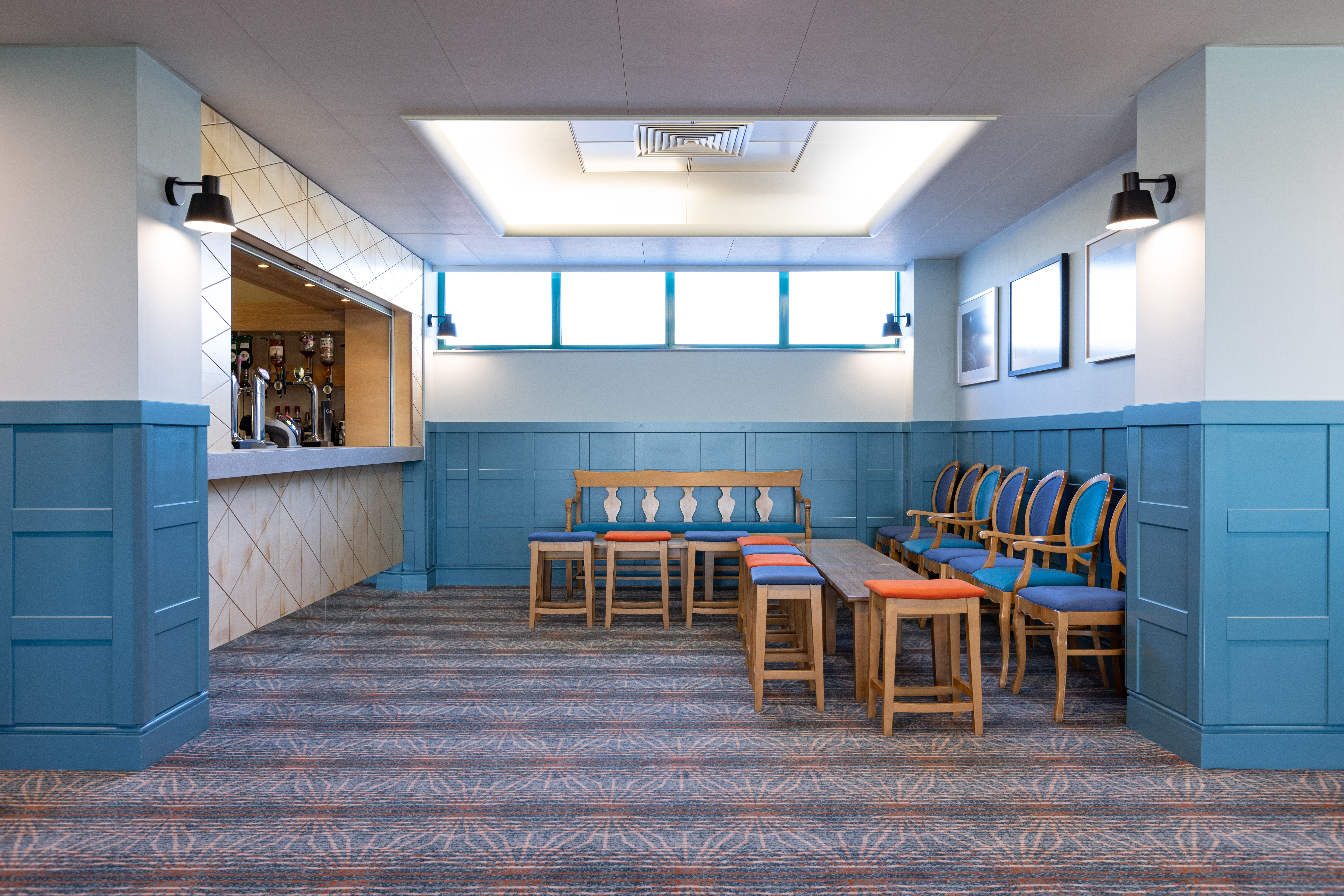 The Pavilion Lounge 4