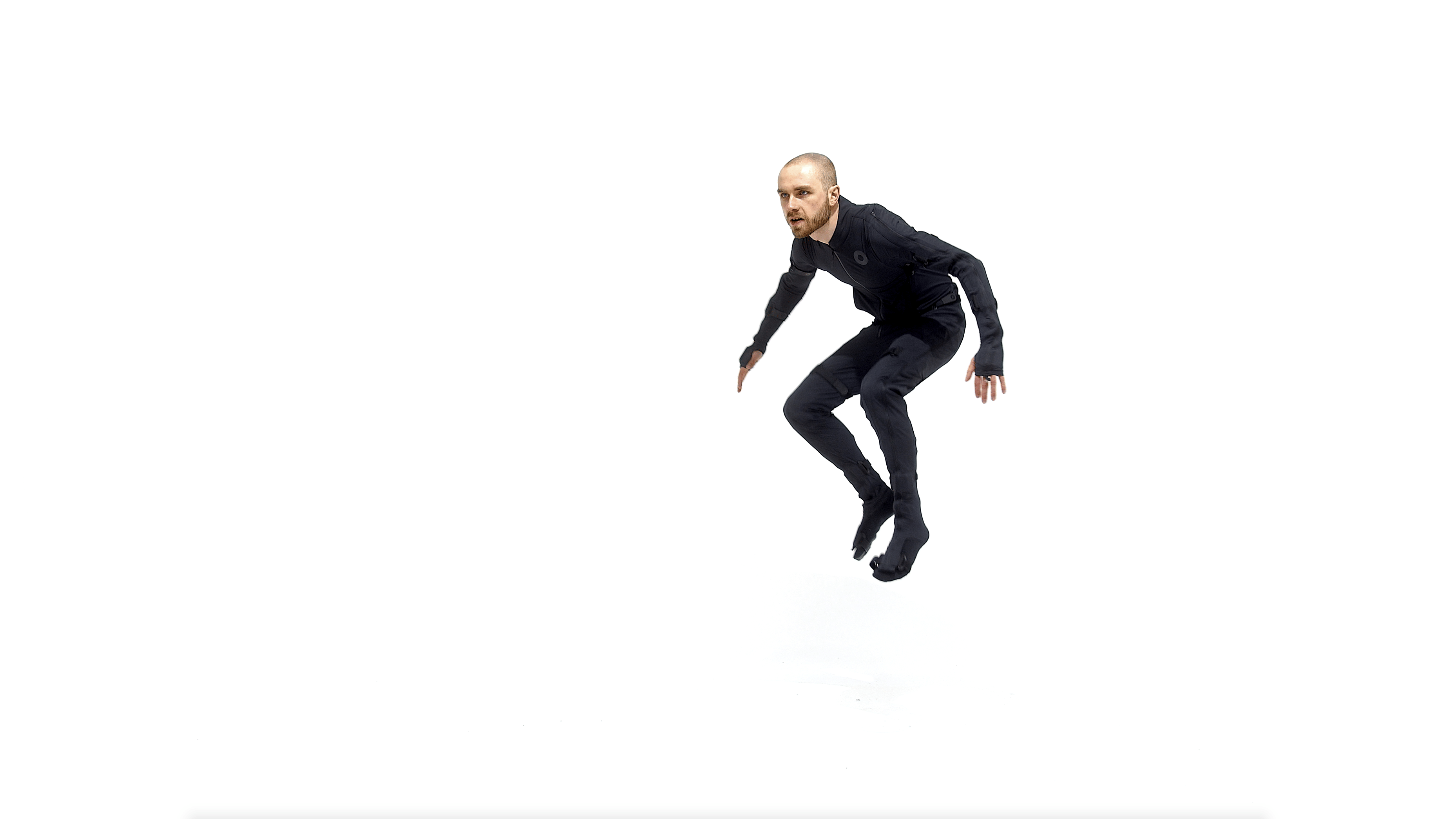 Studio One | White Infinity Cove 3