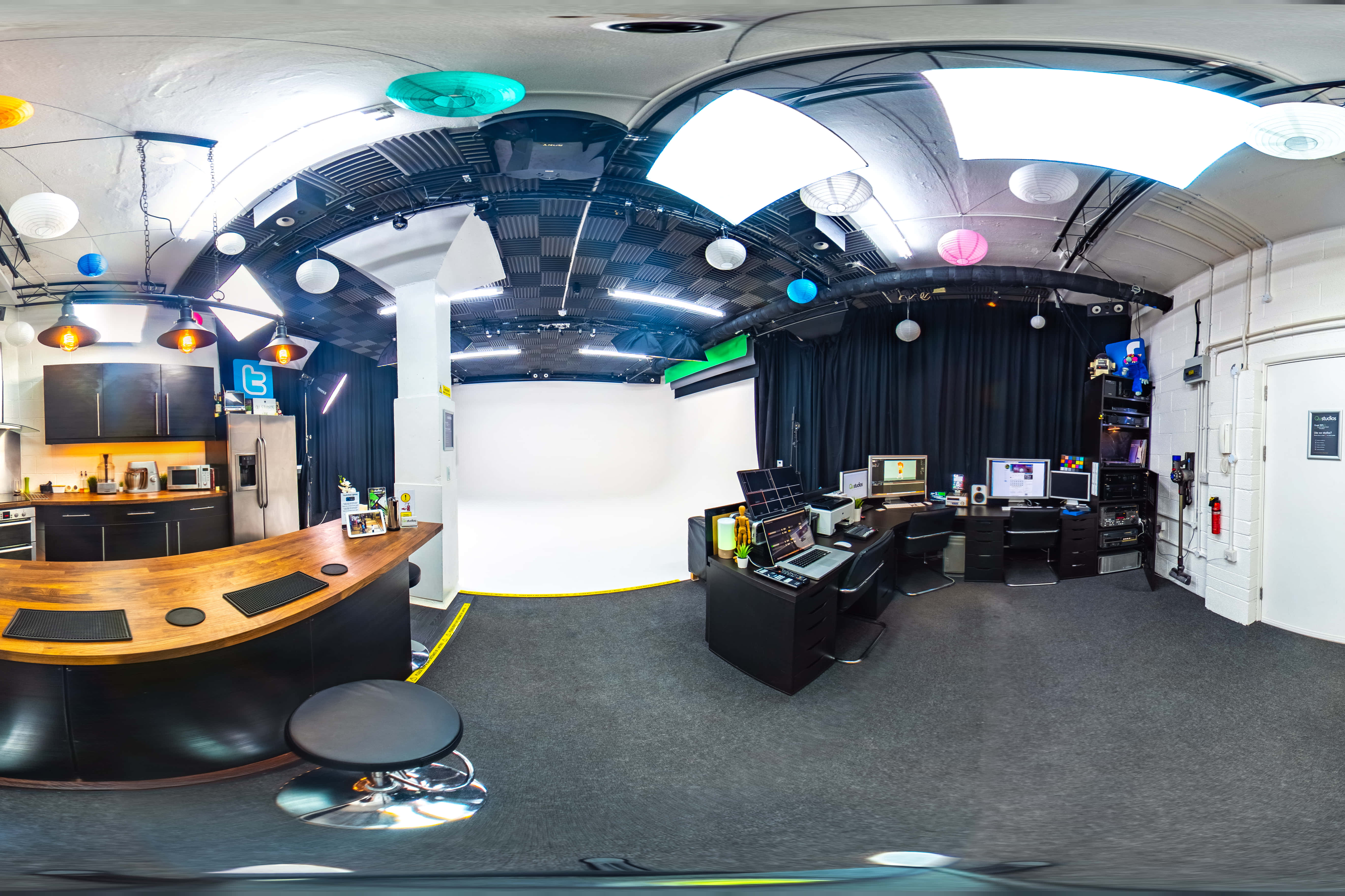 Studio One | Kitchen Set 13