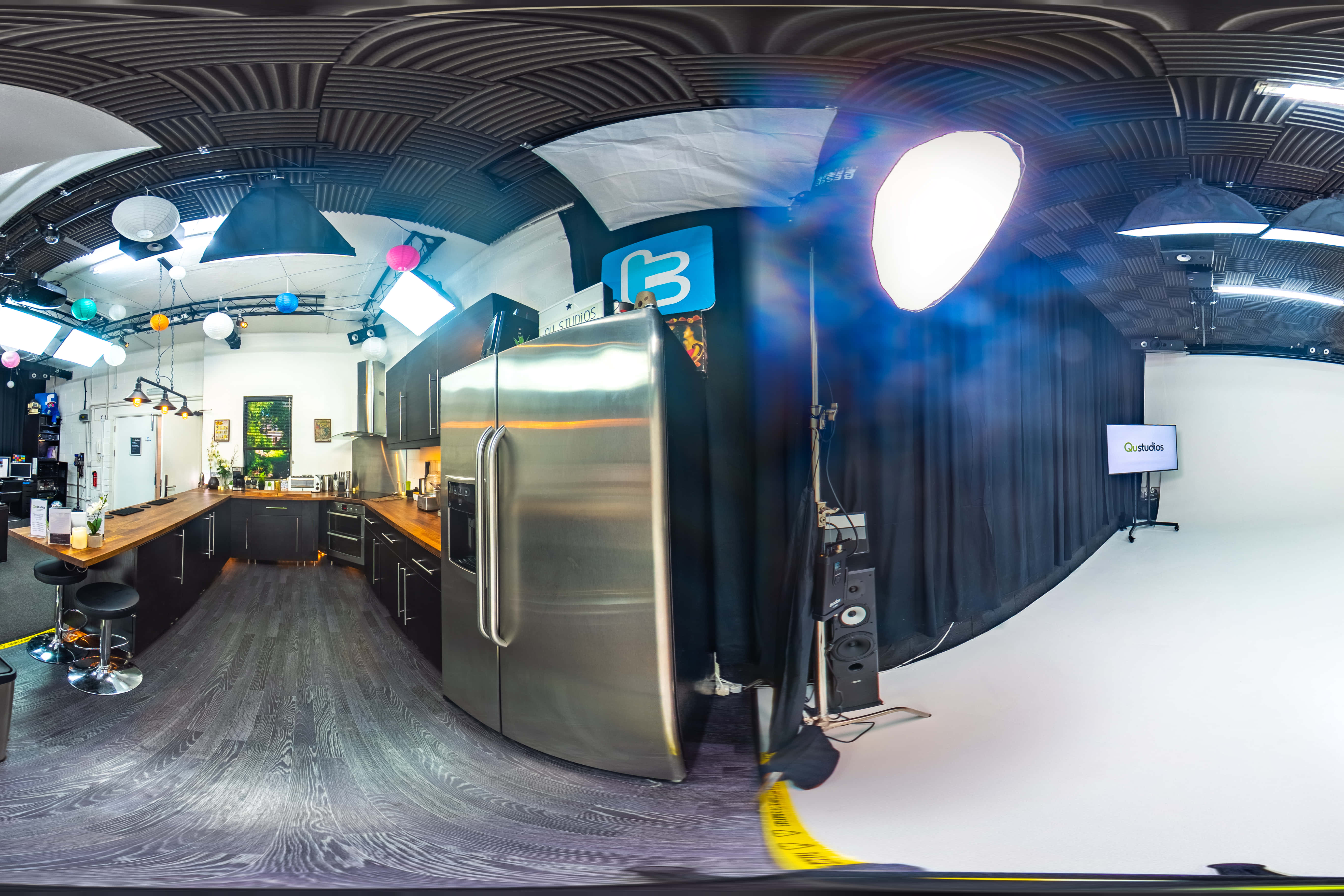 Studio One | Kitchen Set 15