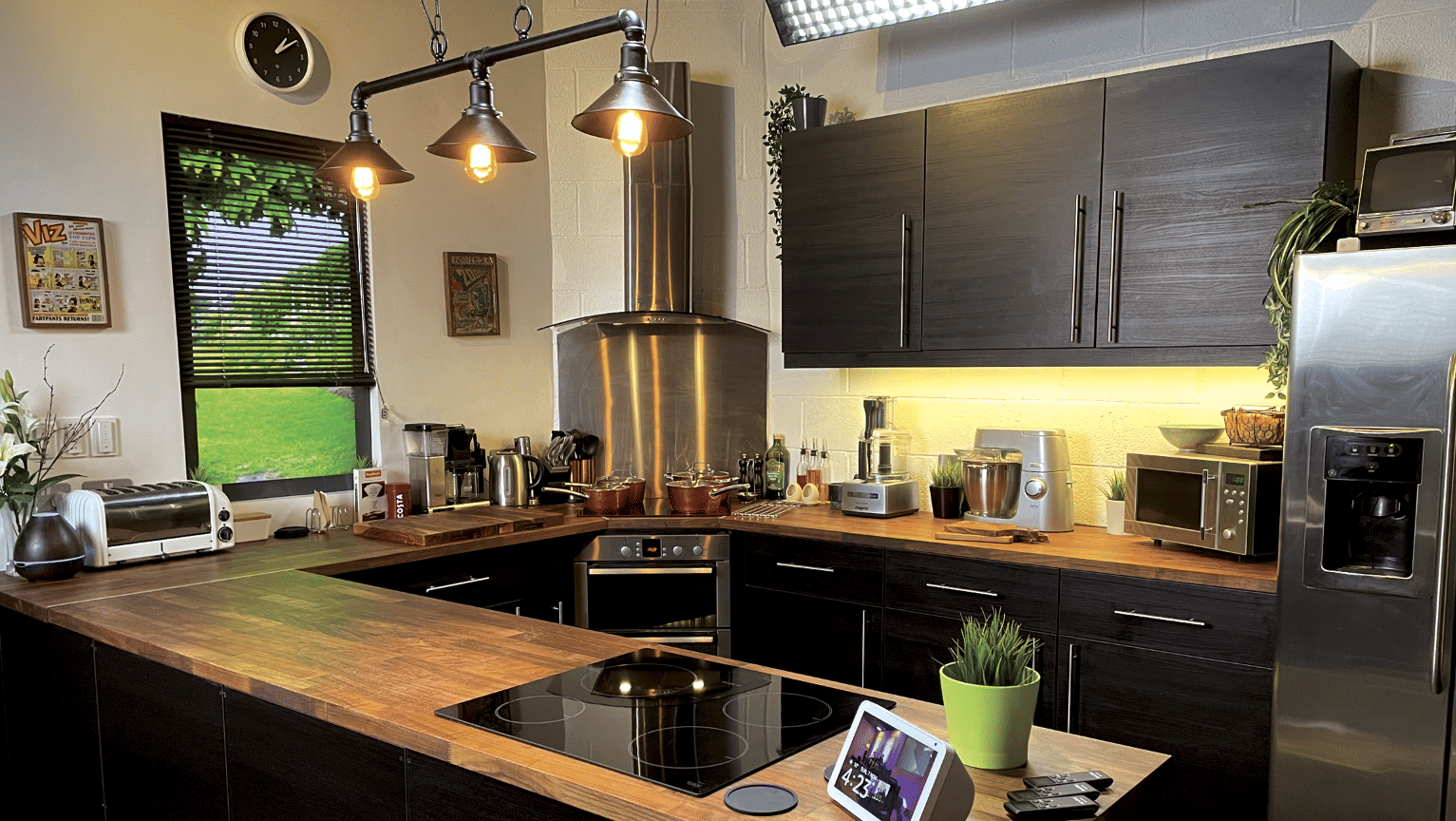 Studio One  |  Kitchen Set 1