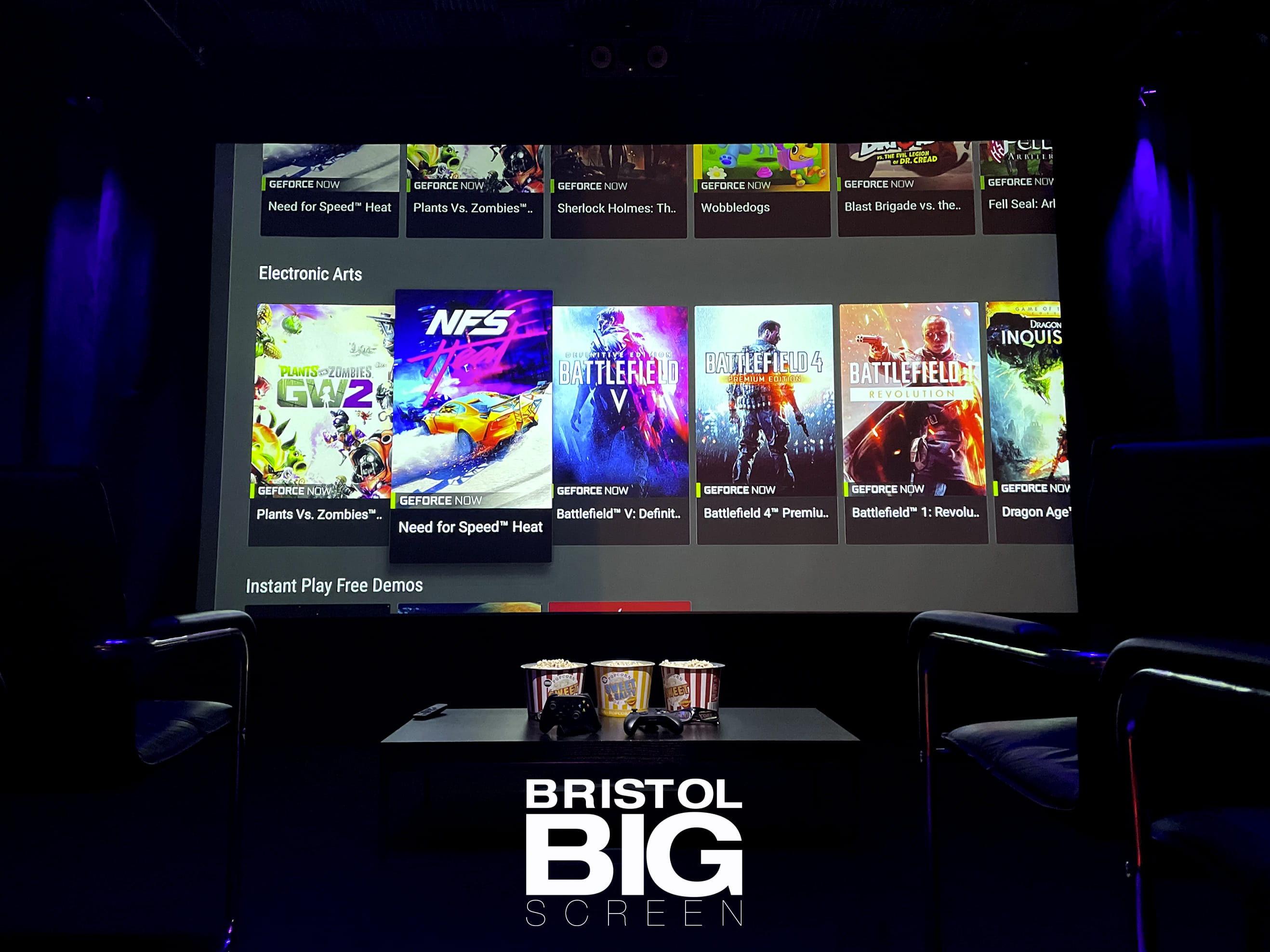 Bristol Big Screen: Screening Room | 200" 4K HDR10 3D Dolby Atmos 10