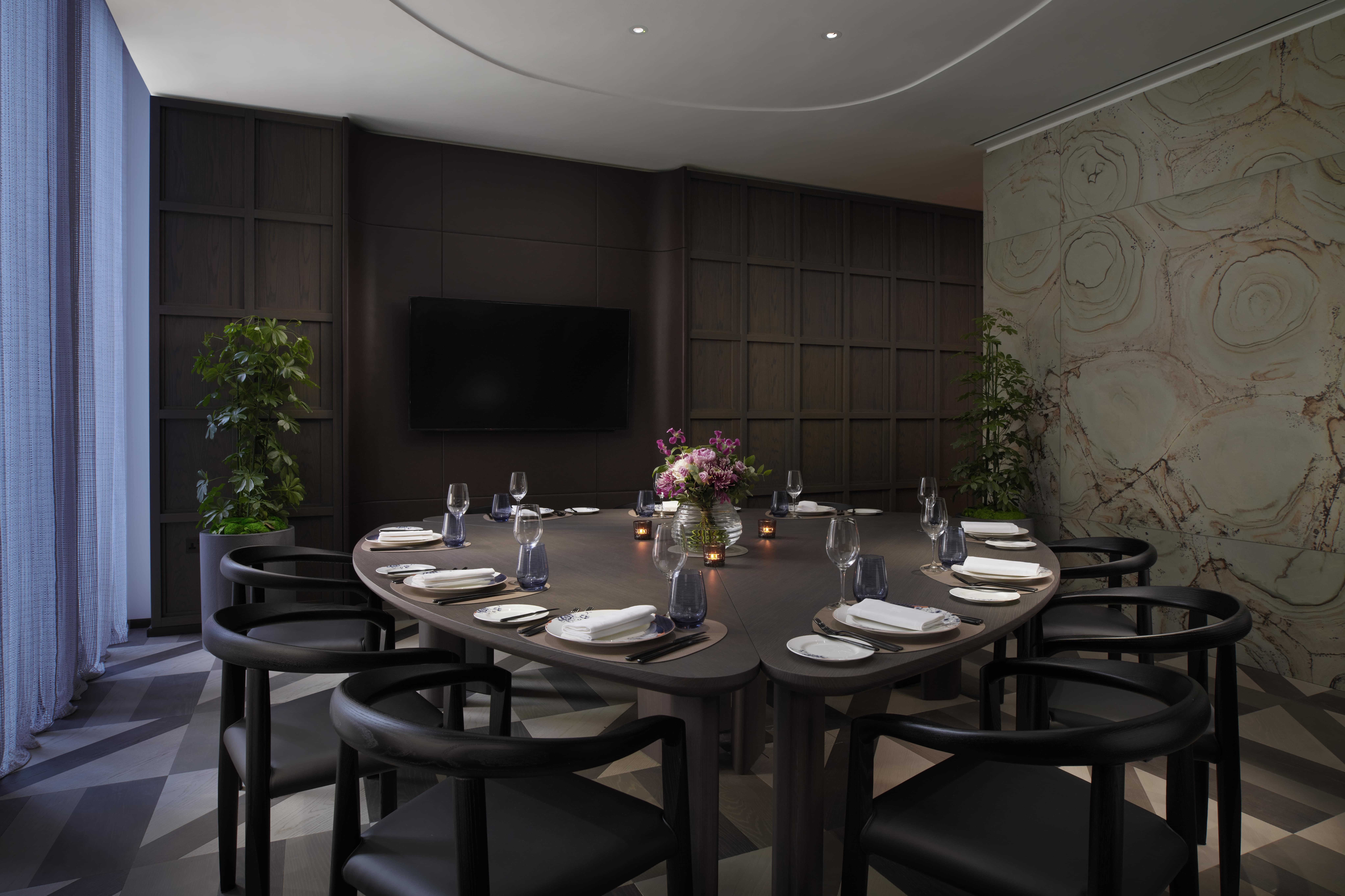 Newton - Private Dining Room