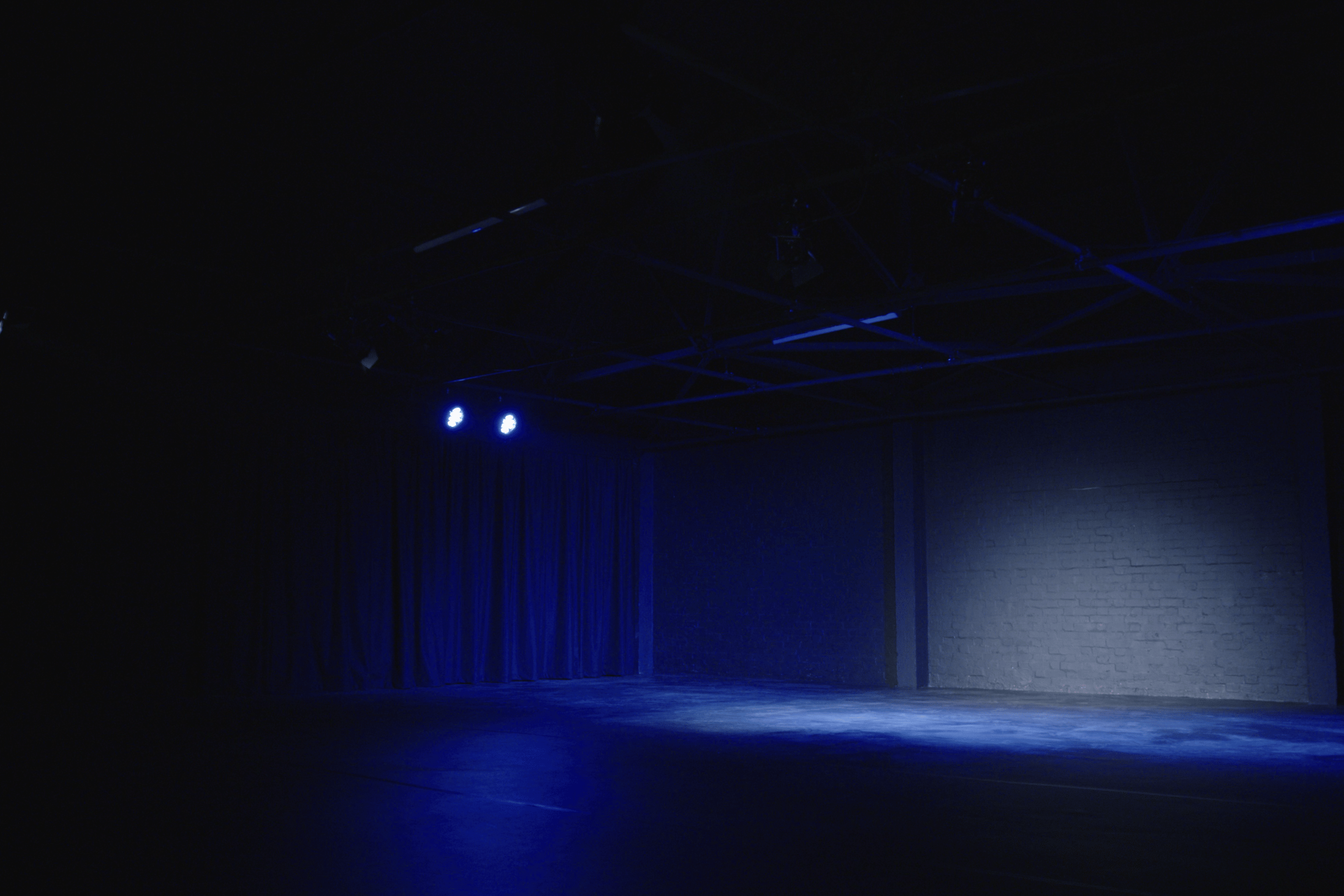 Klatch Studio - Studio 2: Black Box 7