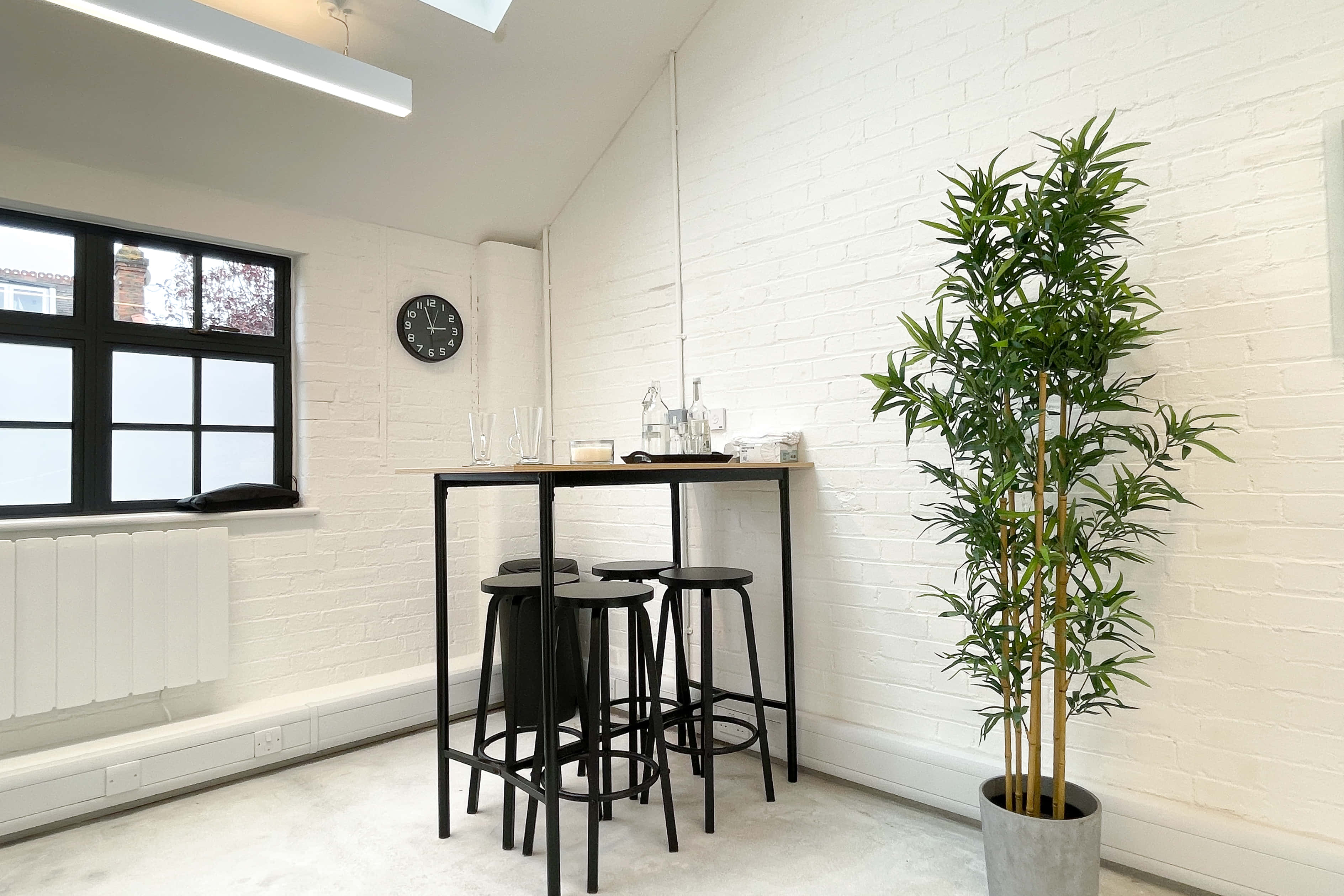 Everyangle Studio: Industrial Style Daylight Photo Studio in South West London 3