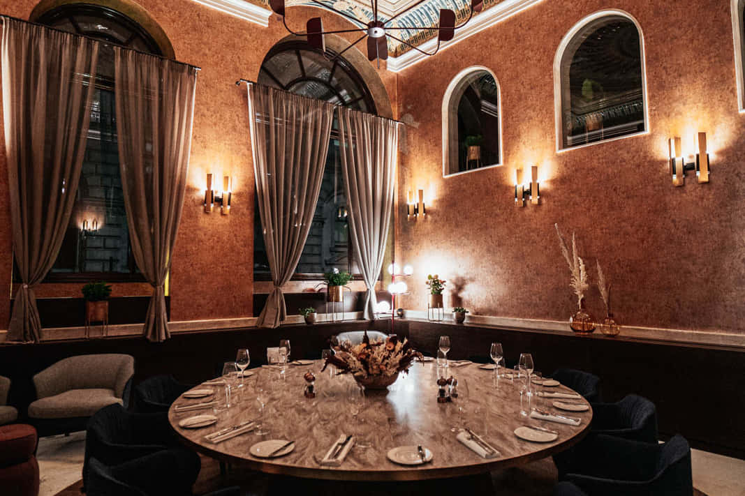 Ante Chamber (PDR) 1