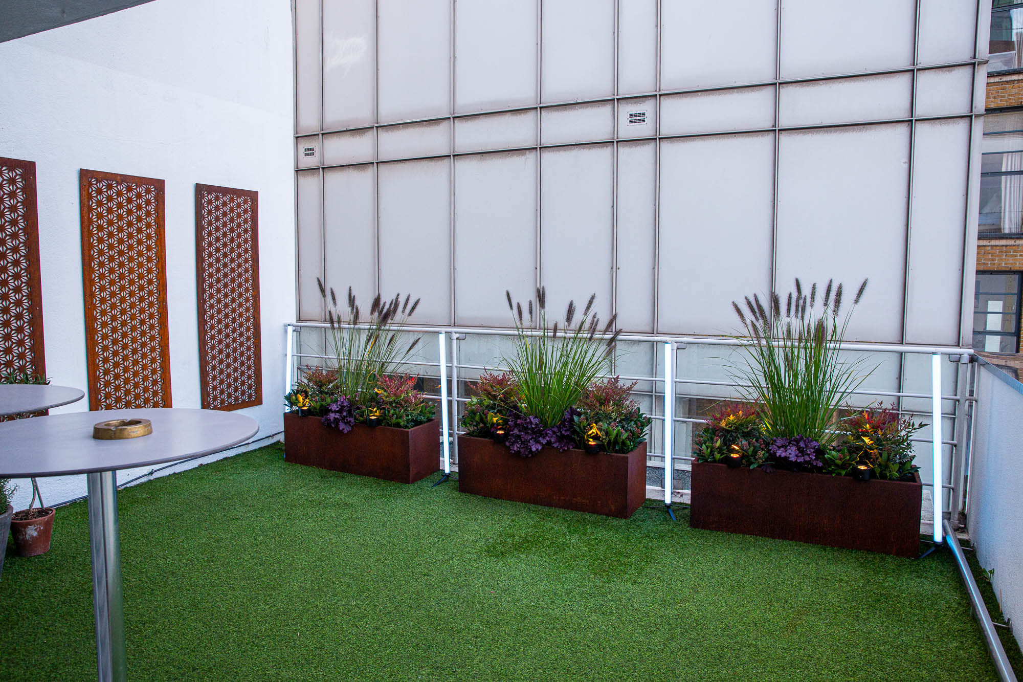 First floor space 27