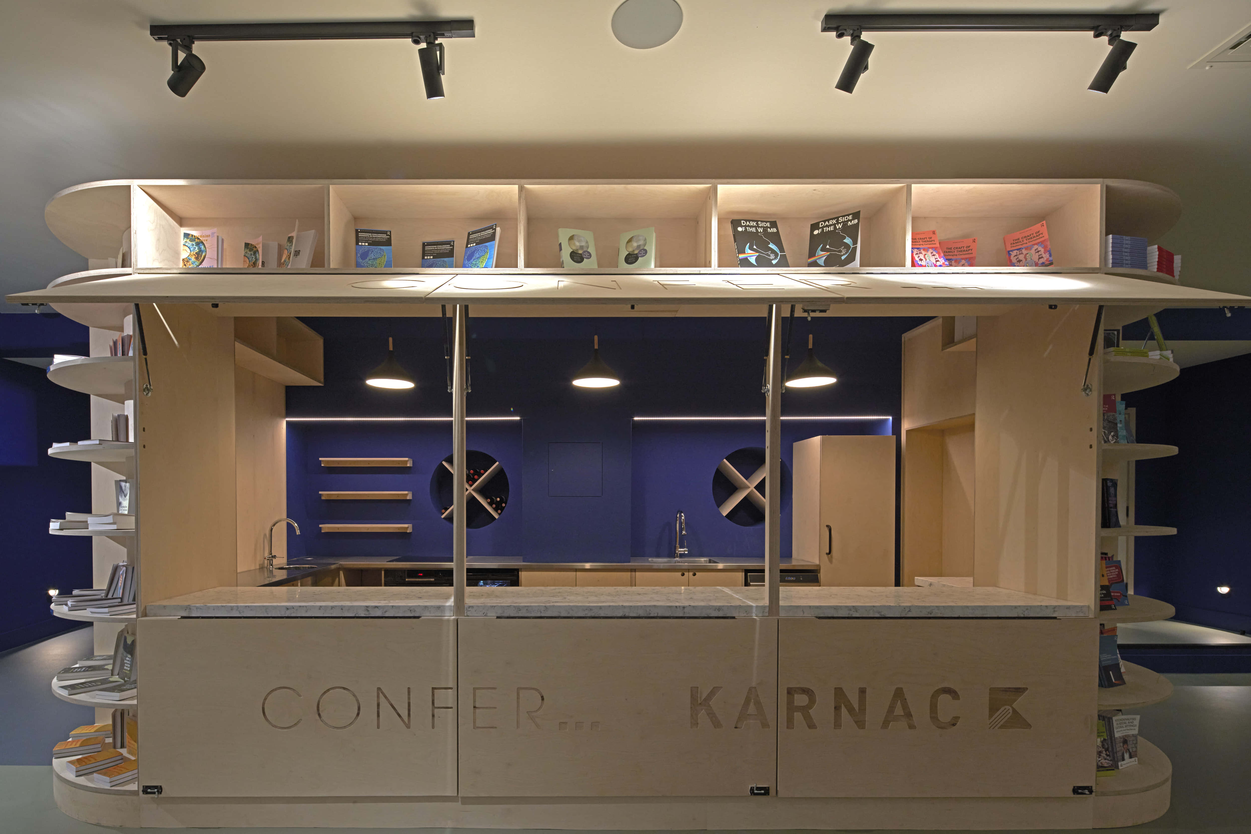 CONFER MEETING/CONFERENCE ROOM 3