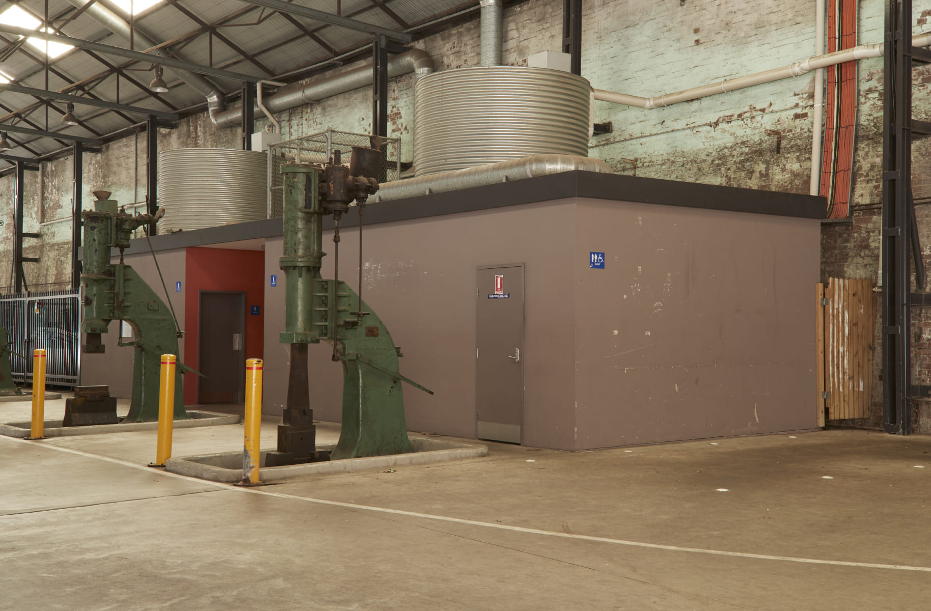 Blacksmith’s Workshop 4