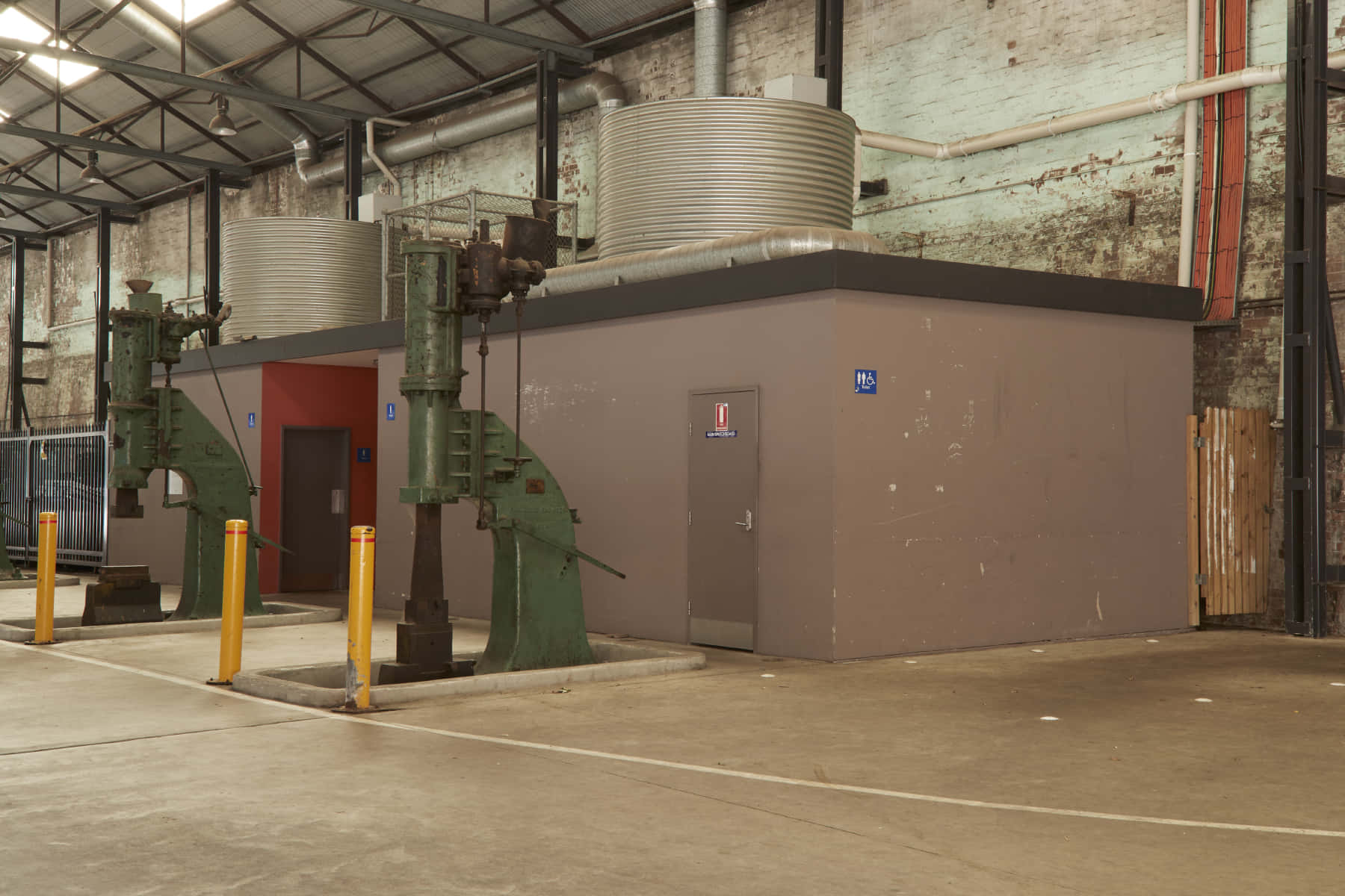 Blacksmith’s Workshop 4