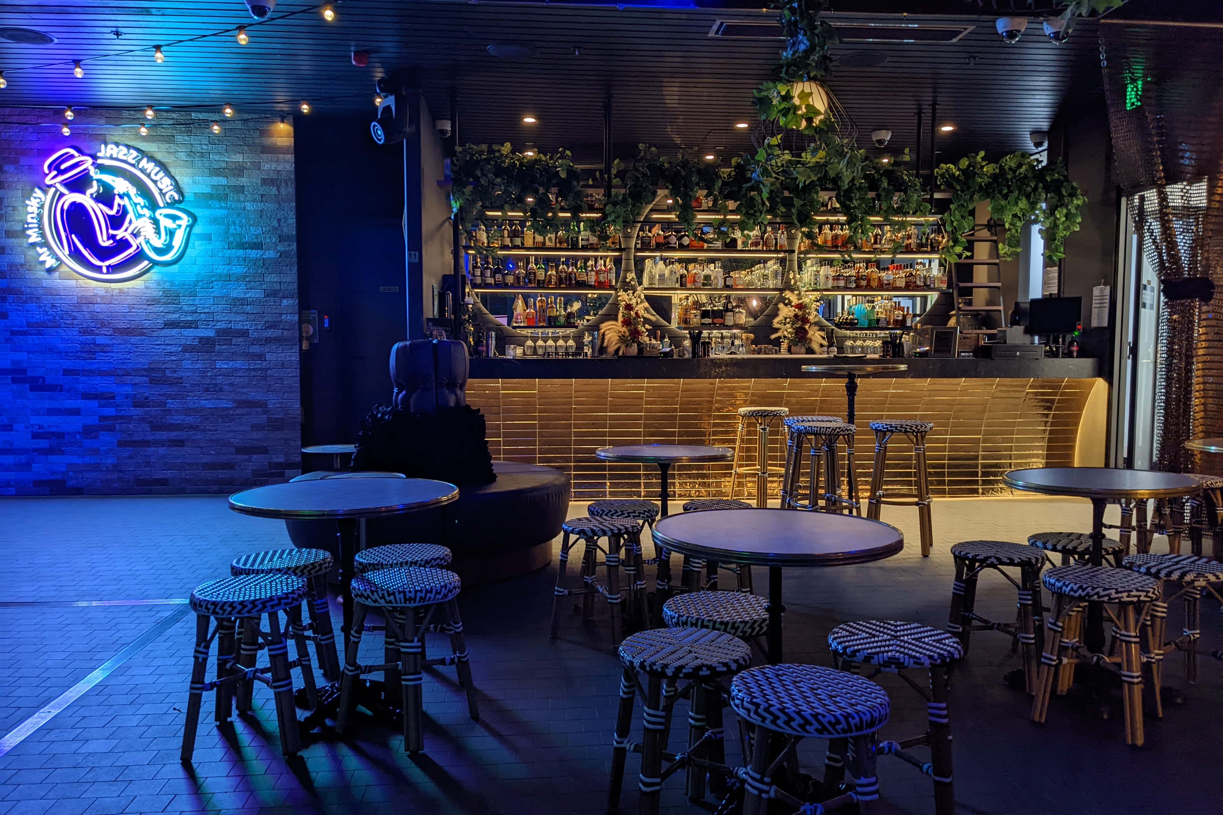 Nineteen Ten Rooftop Bar 1