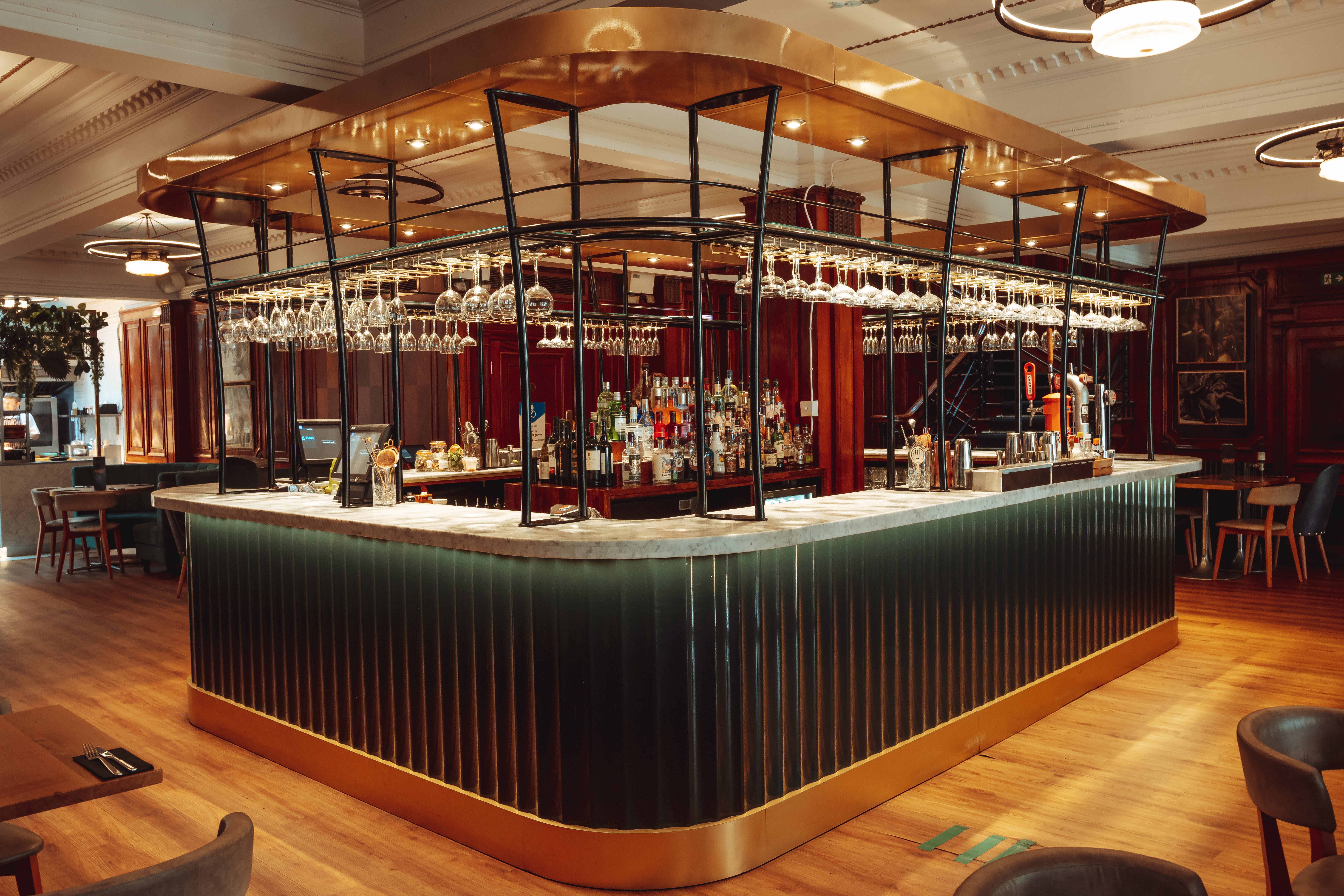 Impossible Bar & Restaurant