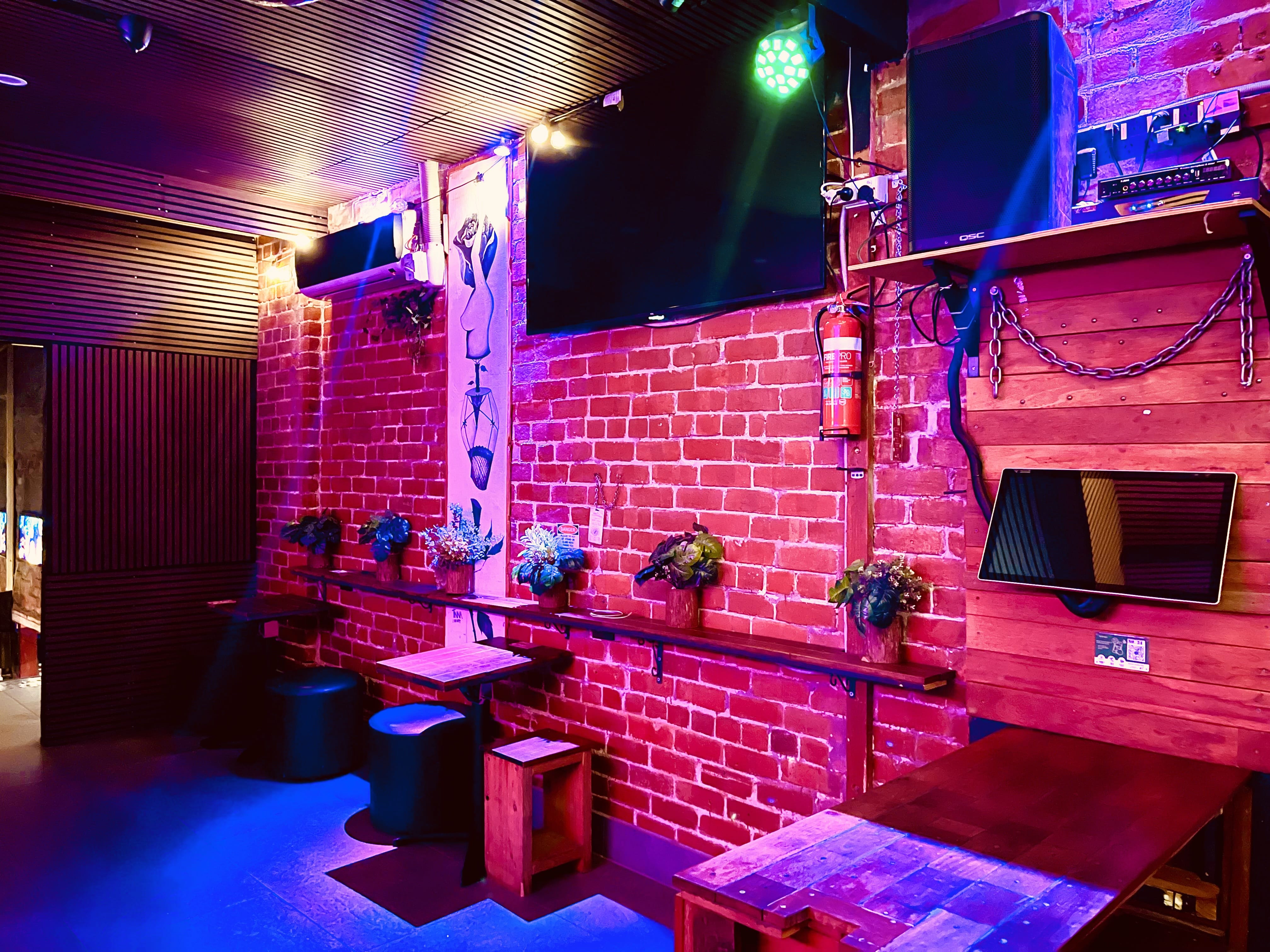 4) Entire Rooftop 60-100 9