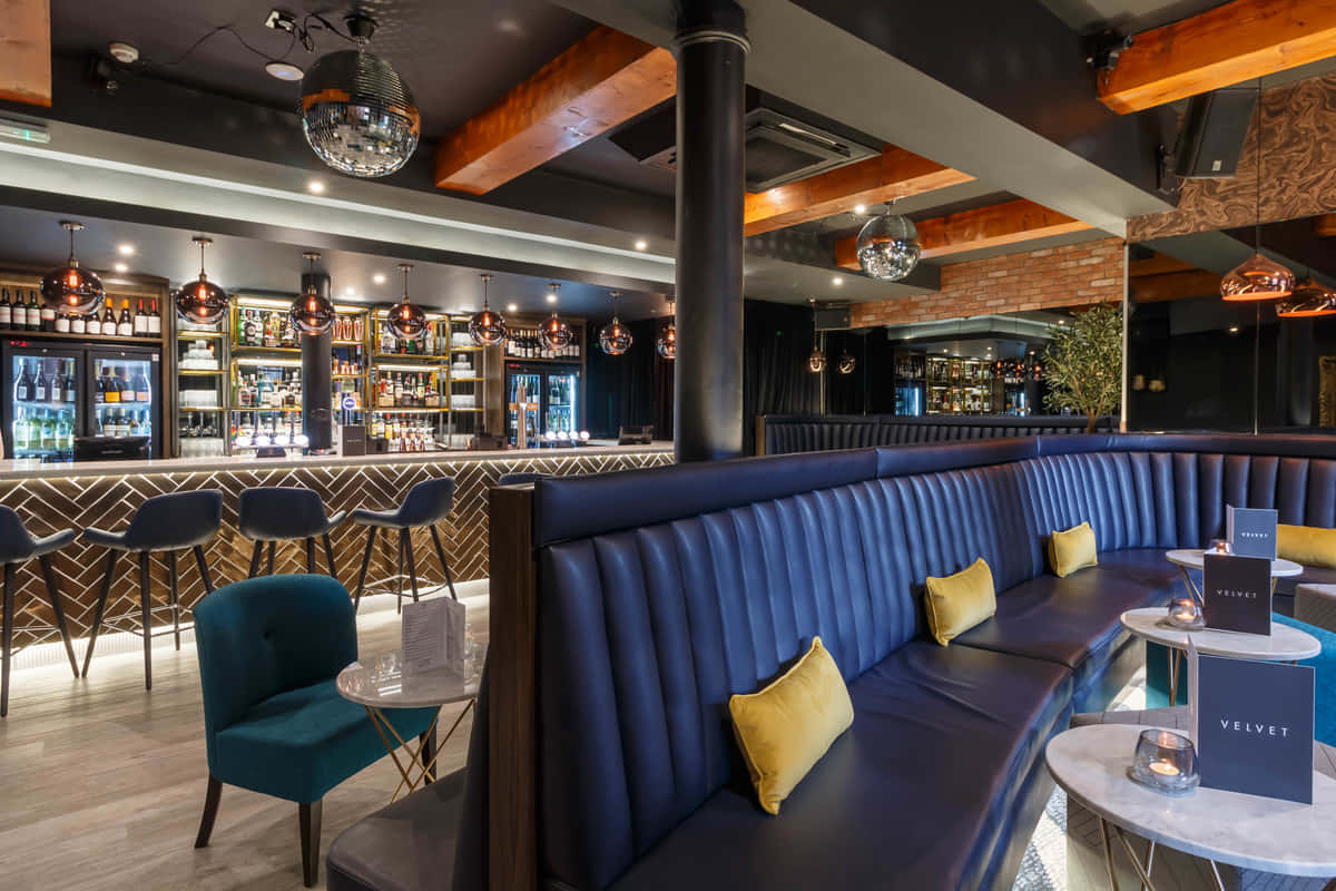 Velvet Bar 2