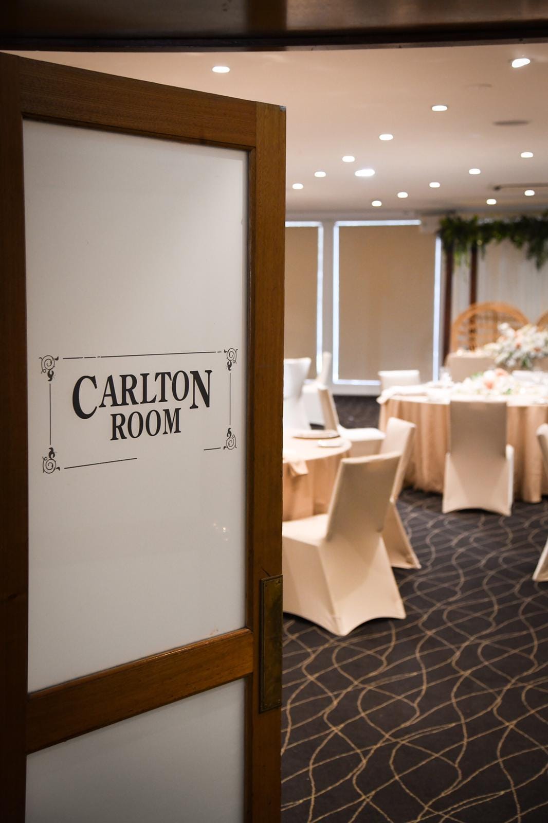 Carlton Room 6
