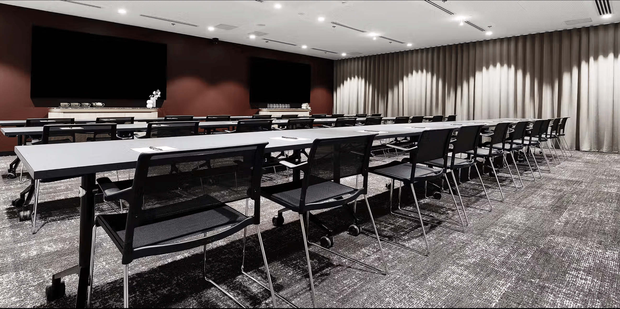 EN - Conference Room