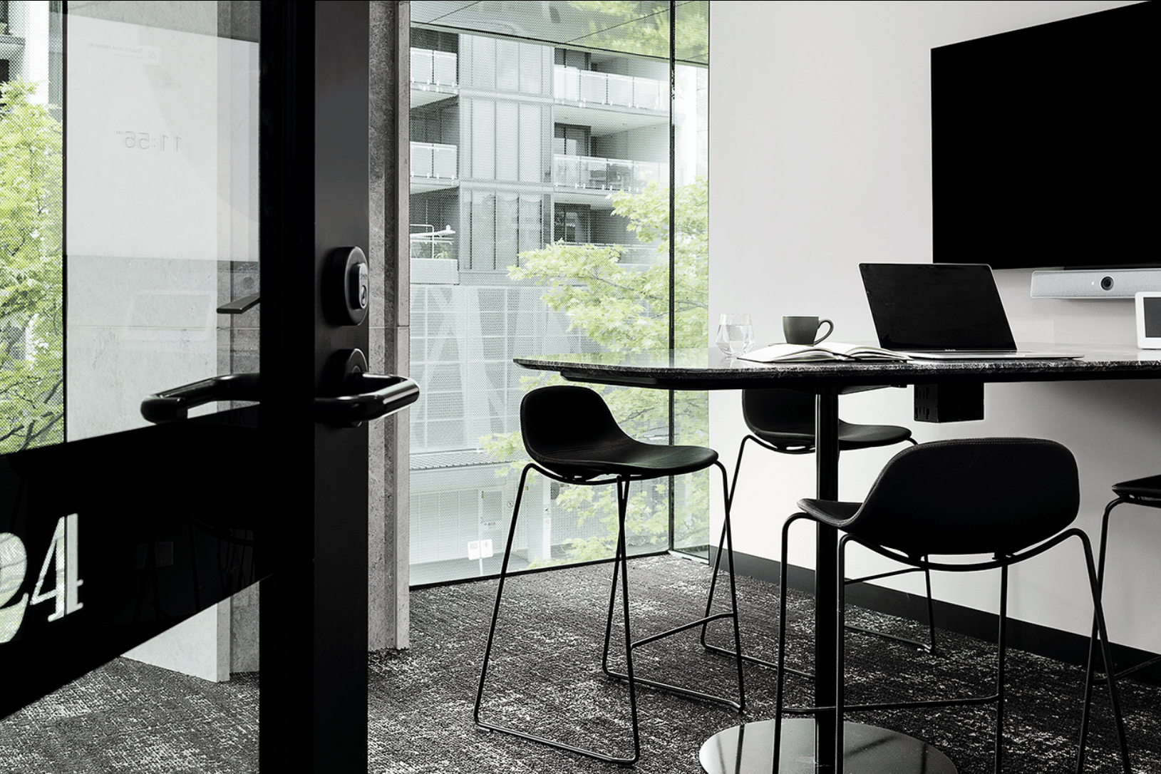 NI - Discussion Room 0