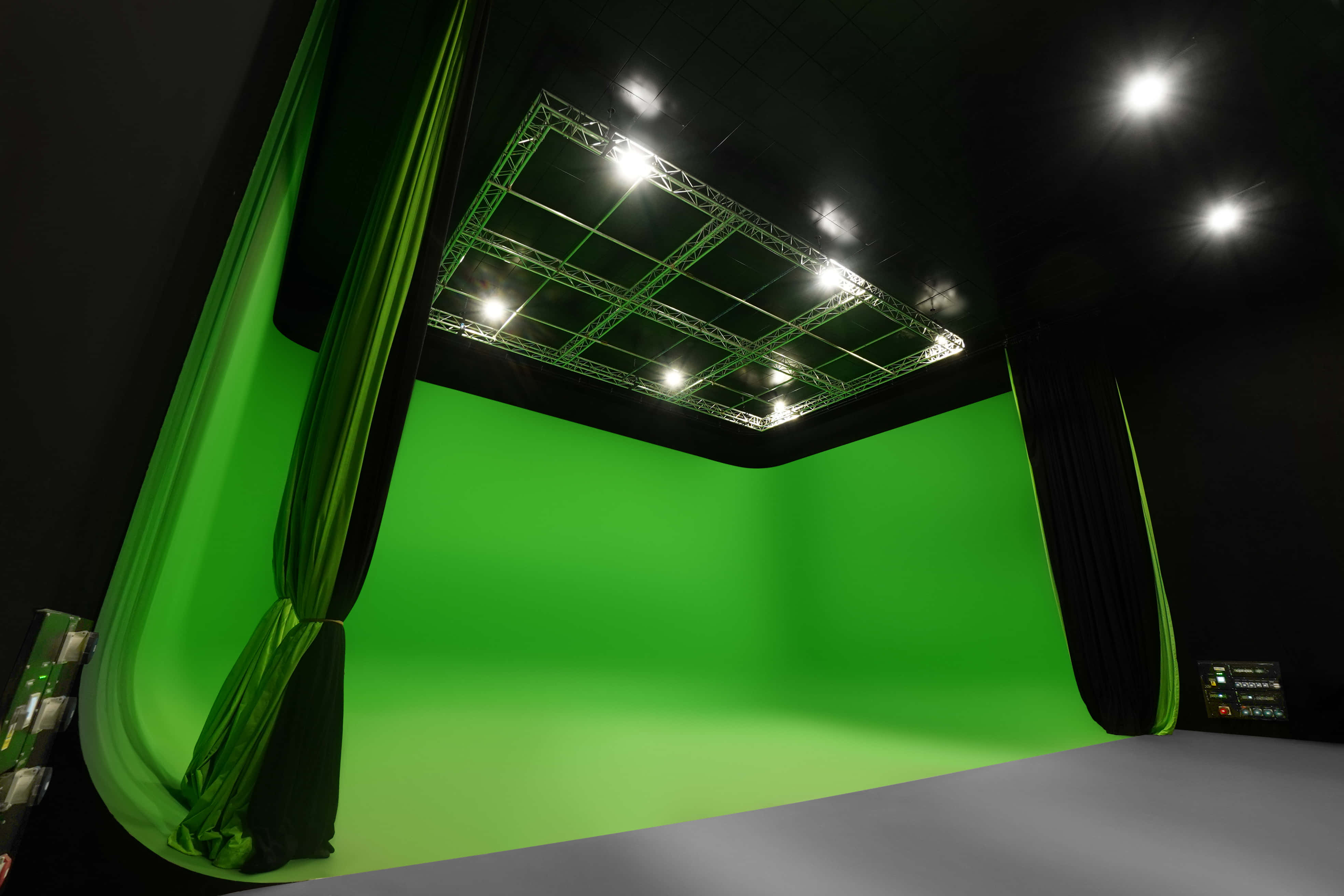 London Film Studios 1