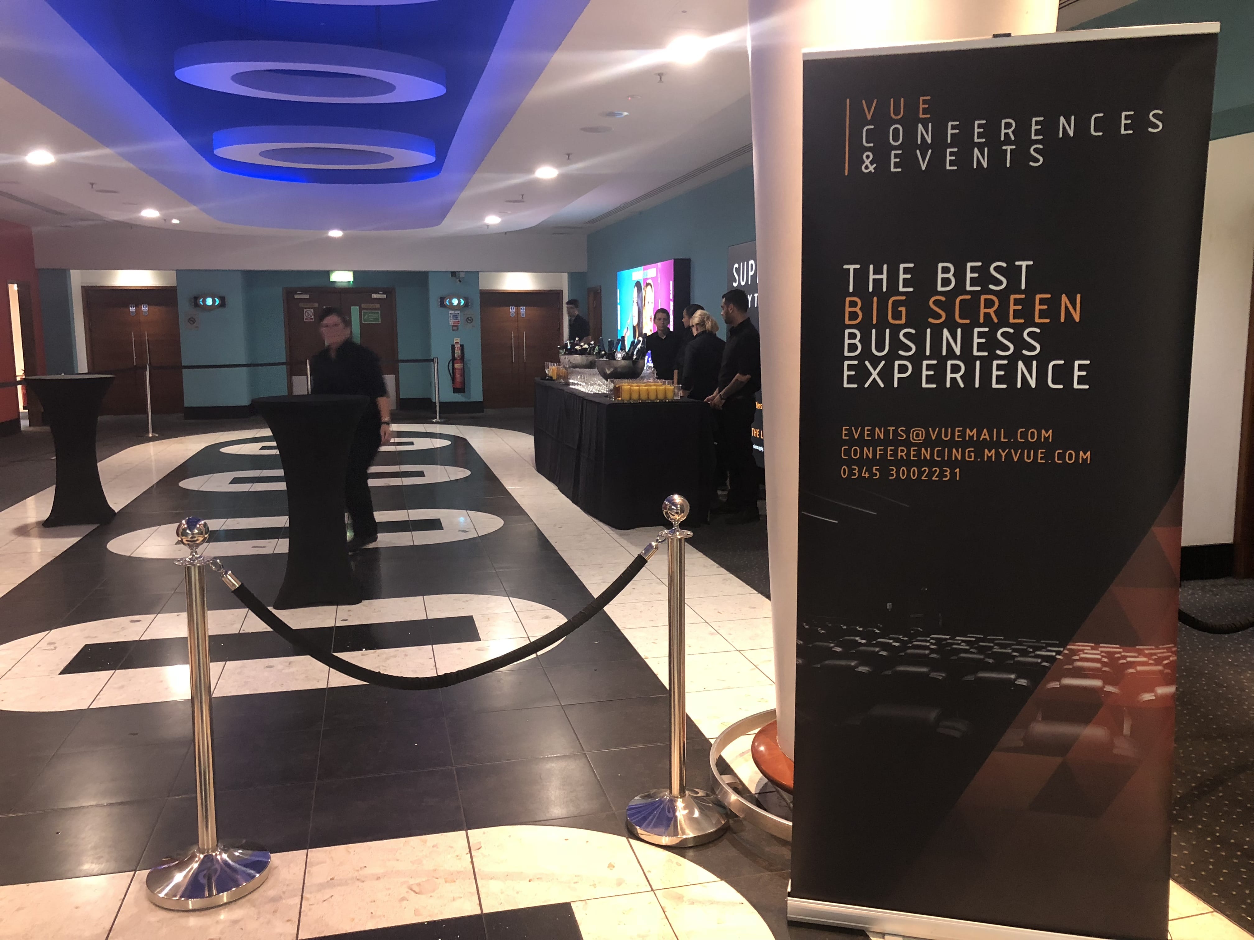 Large Recliner Screens 3