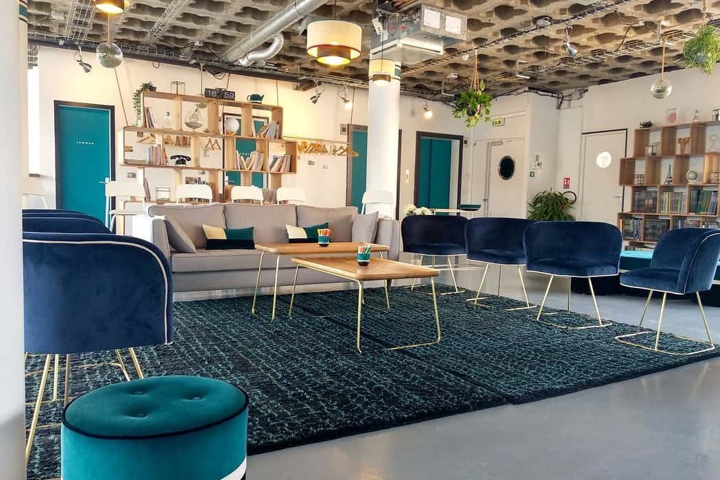 Stylish modern space in heart of Exmouth Market 1