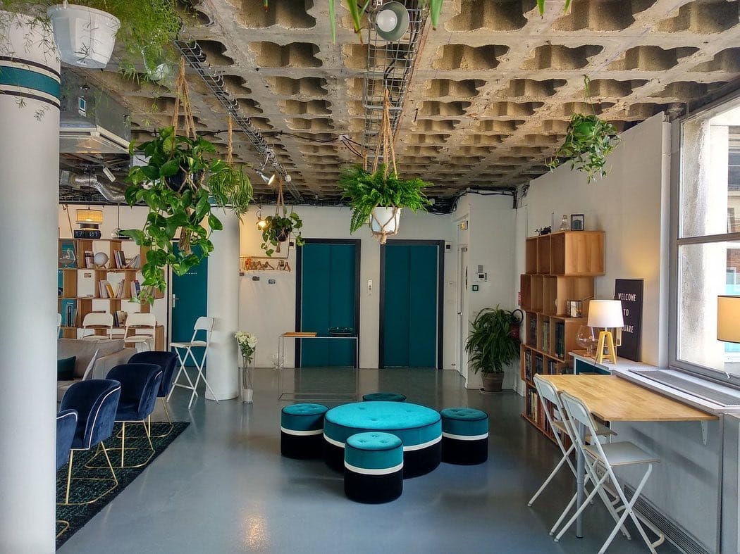 Stylish modern space in heart of Exmouth Market 2