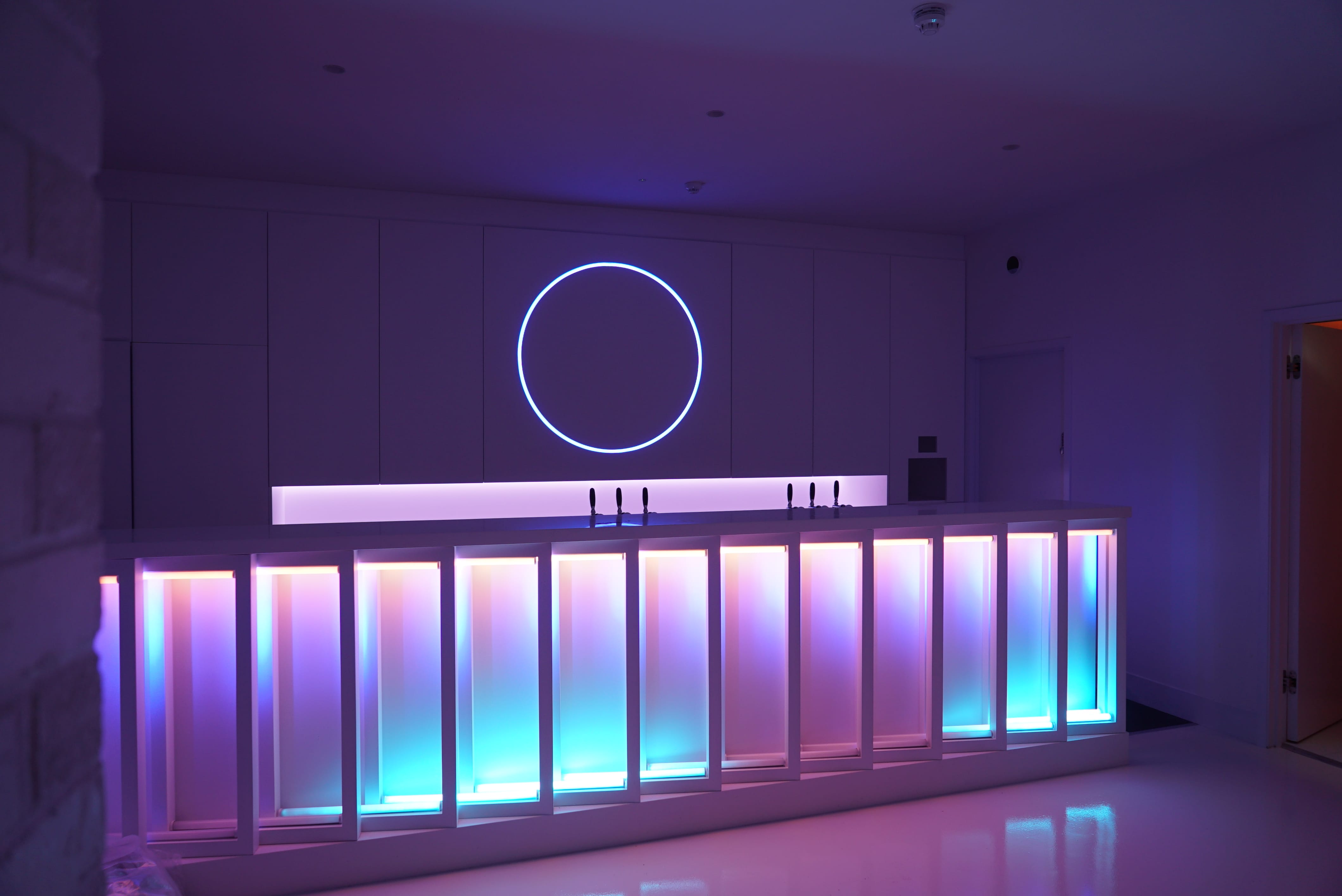 Immersive VR bar & event space 1
