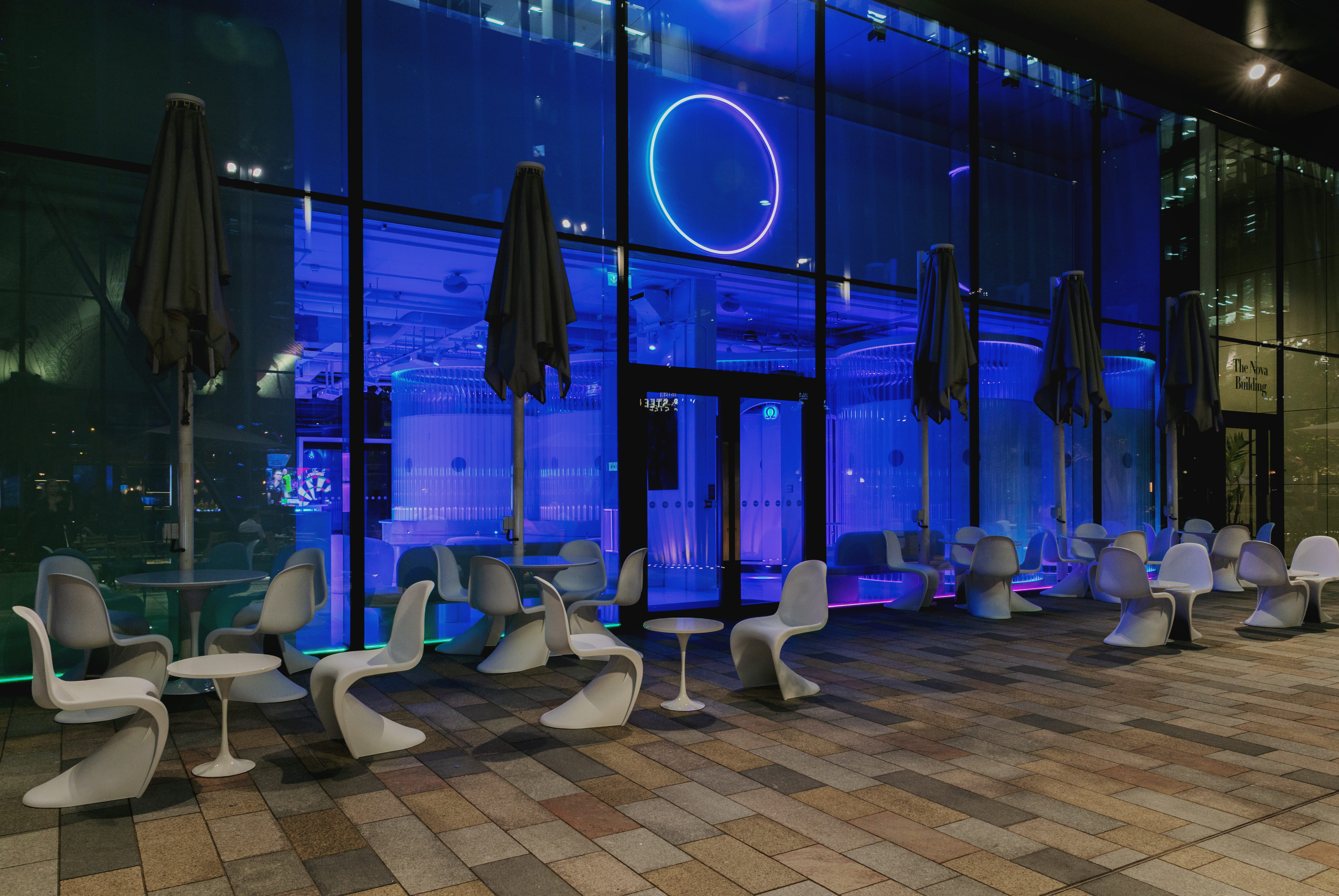 Immersive VR bar & event space 2