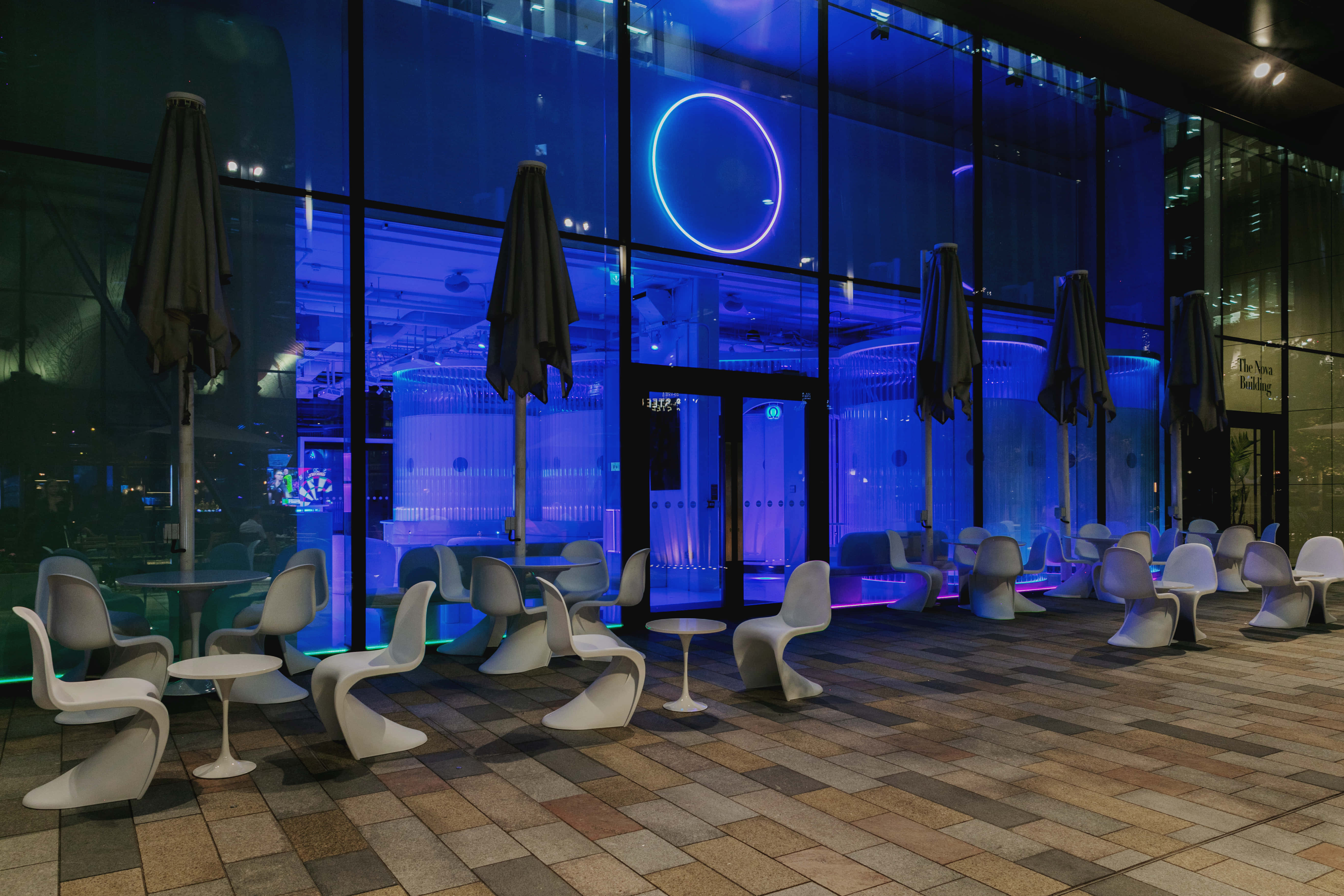 Immersive VR bar & event space 2