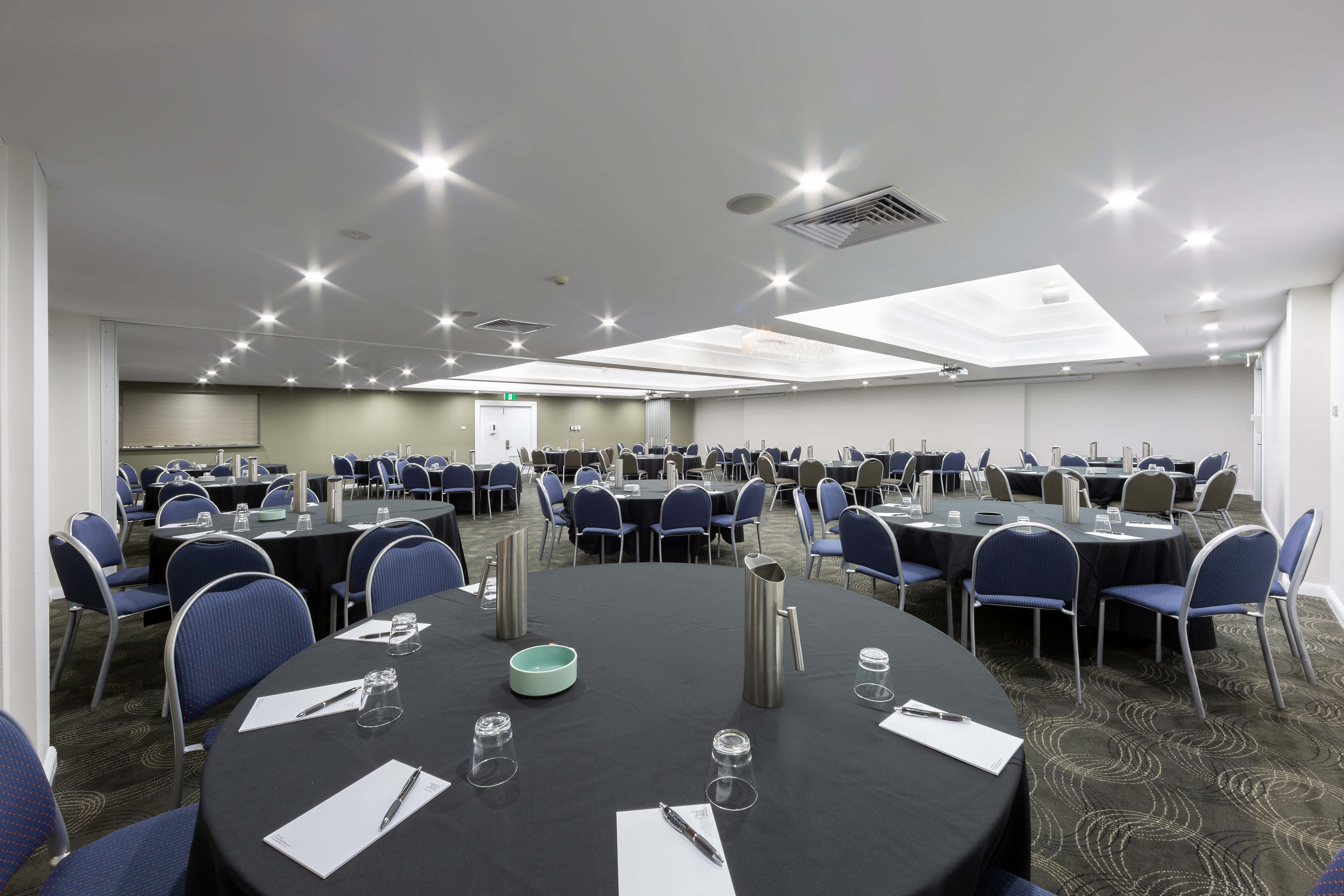 Four Seasons 3D tour