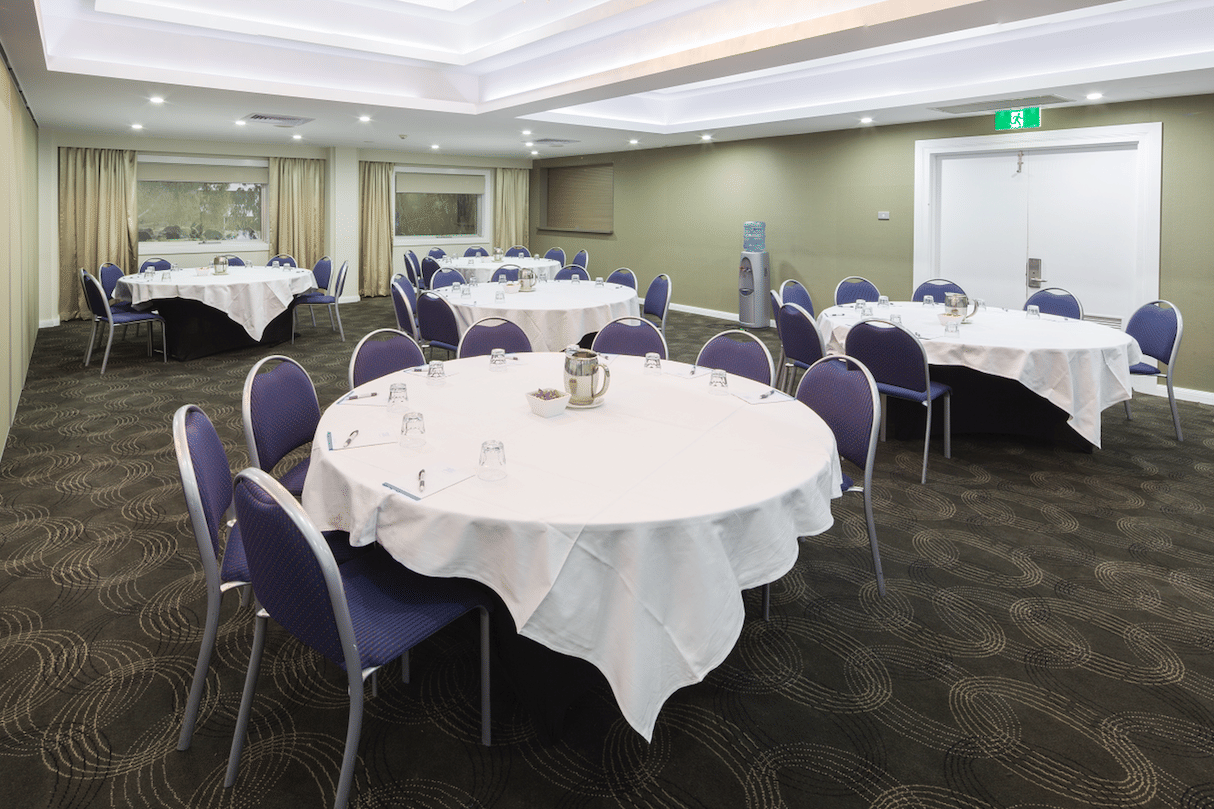 Four Seasons Room B 3D tour