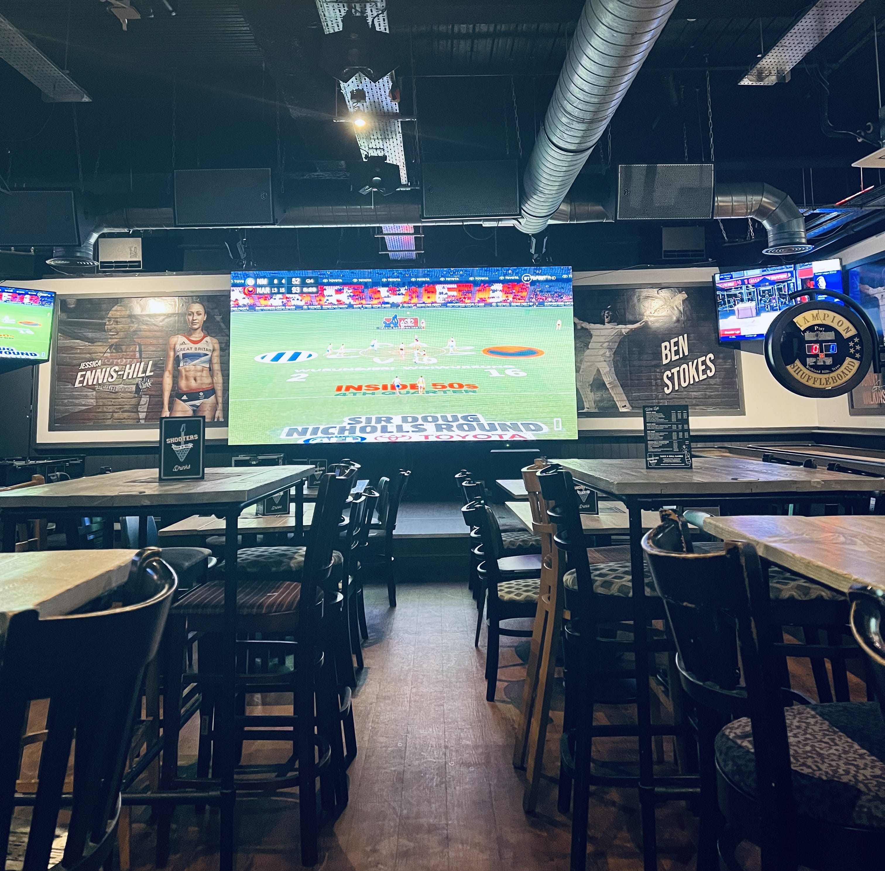 Shooters Sports Bar 5