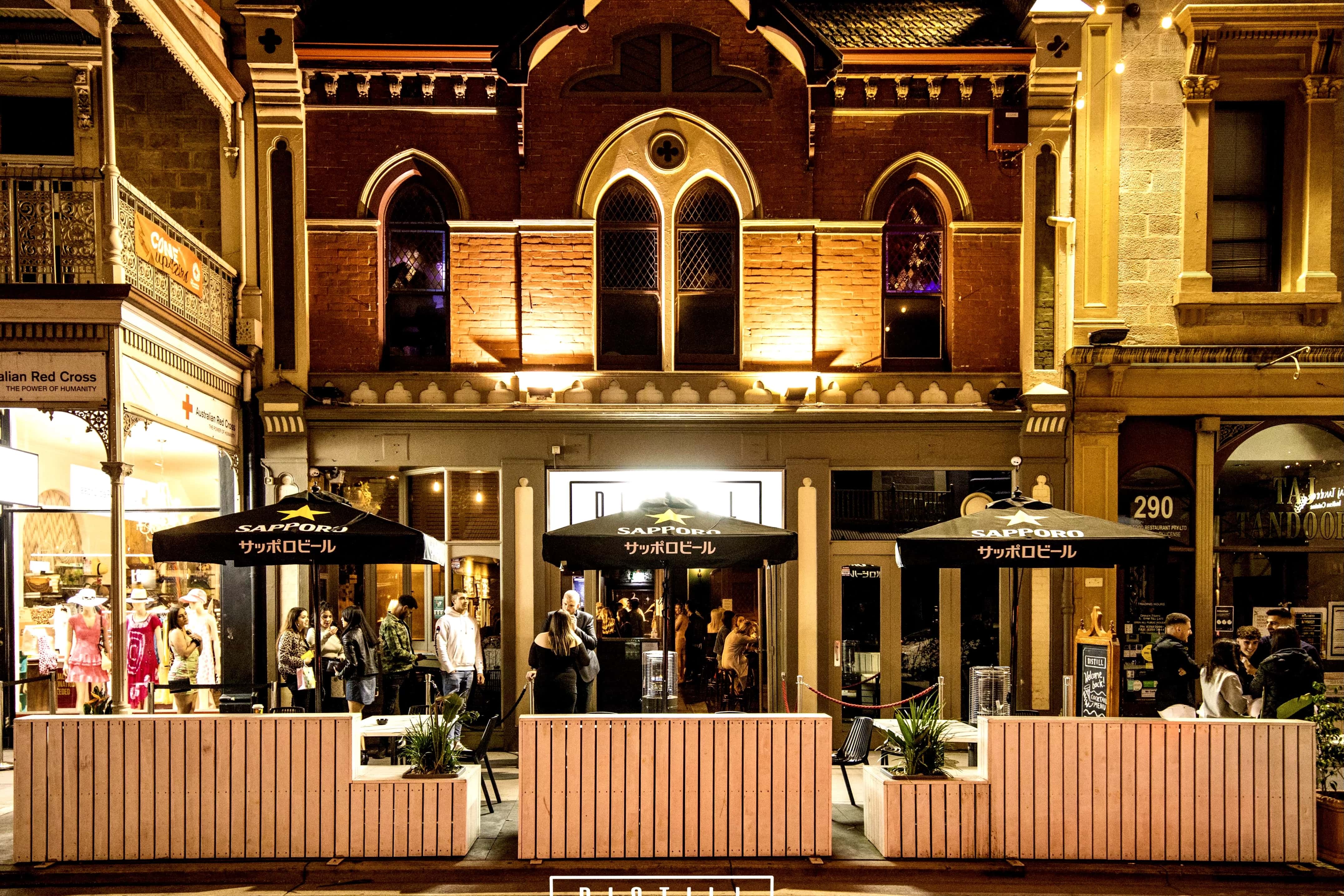 Ground Level Cocktail Lounge 4