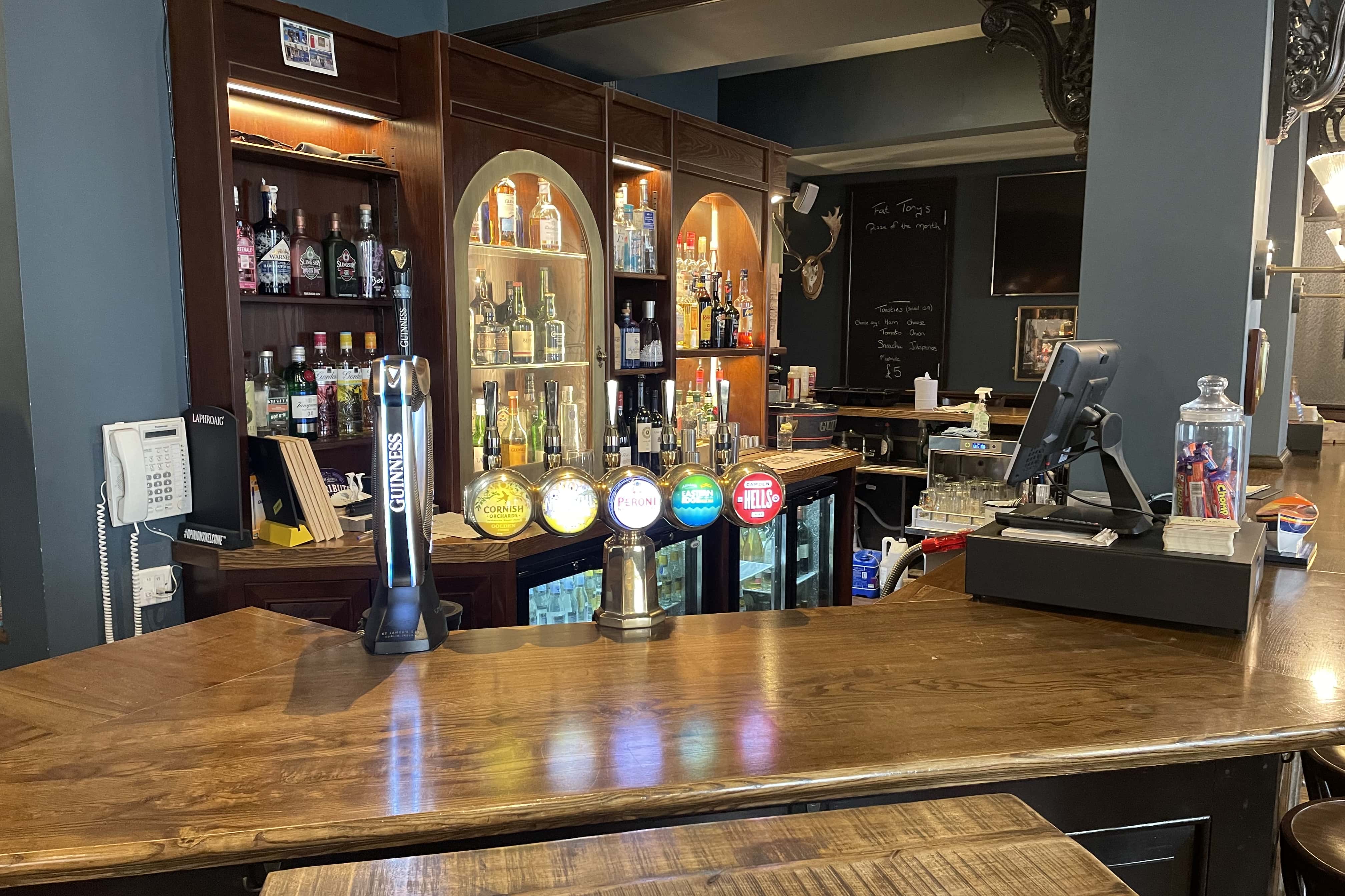 The Devereux public House Private Hire 5