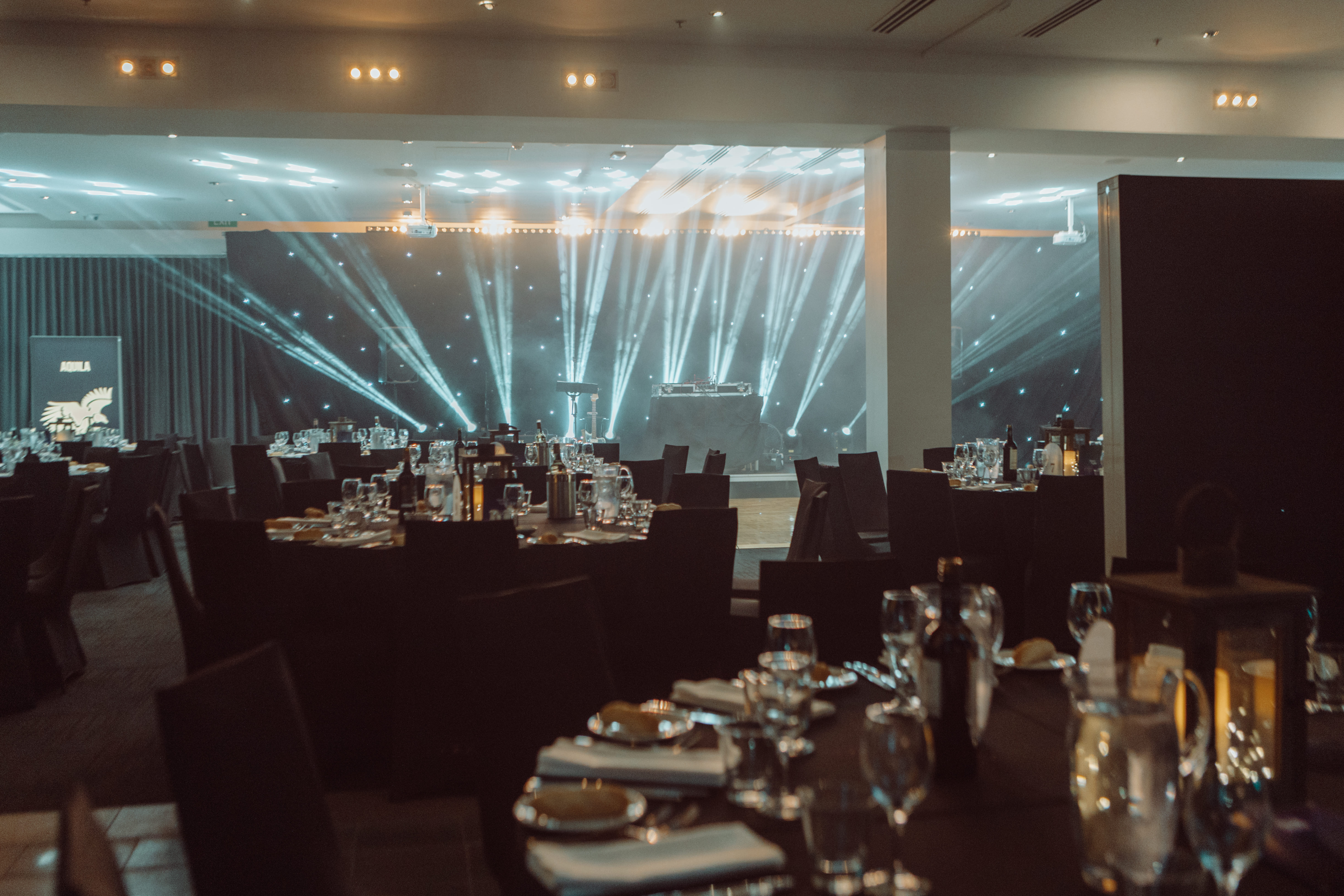 Waterfront Room + Bar 3